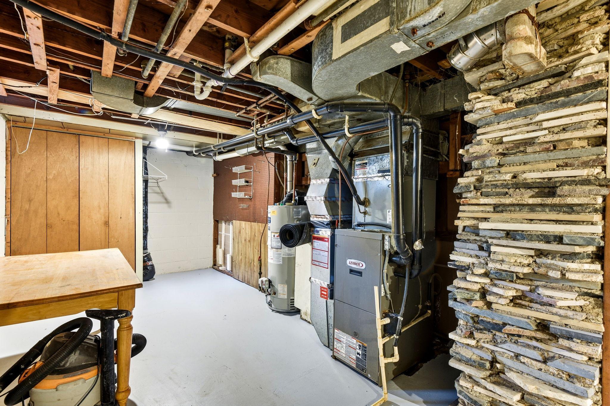 View of Residential at 3951 Penn Avenue, Minneapolis MN 55412, Minneapolis (34 of 41) - Mike Wilen | Minnesota Team Real Estate