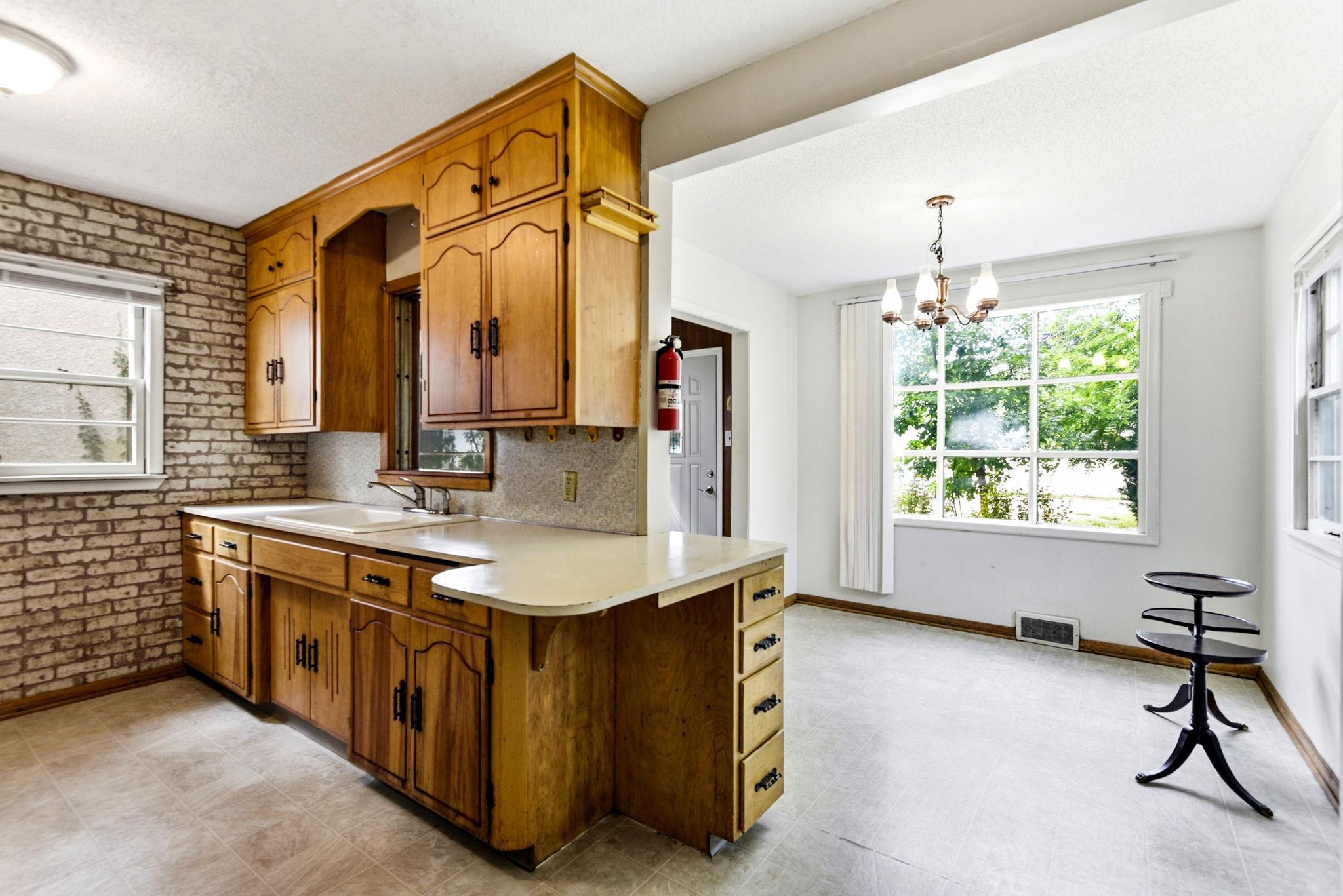 View of Residential at 3951 Penn Avenue, Minneapolis MN 55412, Minneapolis (8 of 41) - Mike Wilen | Minnesota Team Real Estate