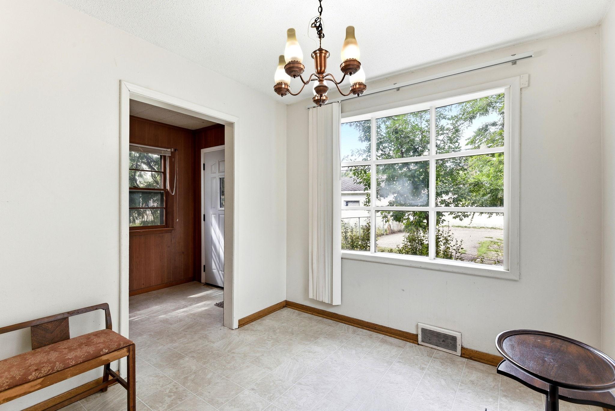 View of Residential at 3951 Penn Avenue, Minneapolis MN 55412, Minneapolis (6 of 41) - Mike Wilen | Minnesota Team Real Estate