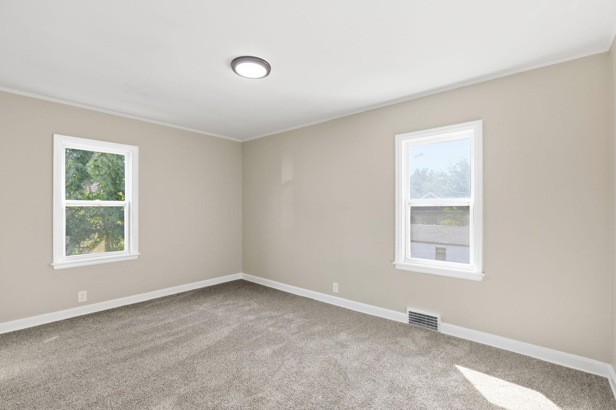 View of Residential at 1515 Upton Avenue, Minneapolis MN 55411, Minneapolis (21 of 40) - Mike Wilen | Minnesota Team Real Estate