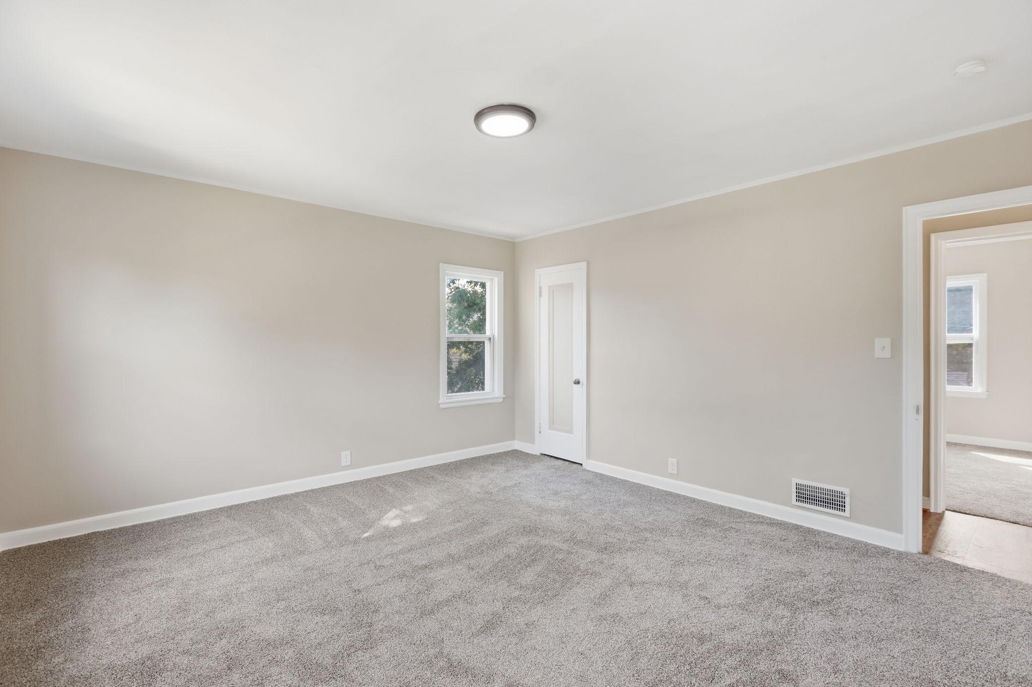 View of Residential at 1515 Upton Avenue, Minneapolis MN 55411, Minneapolis (17 of 40) - Mike Wilen | Minnesota Team Real Estate