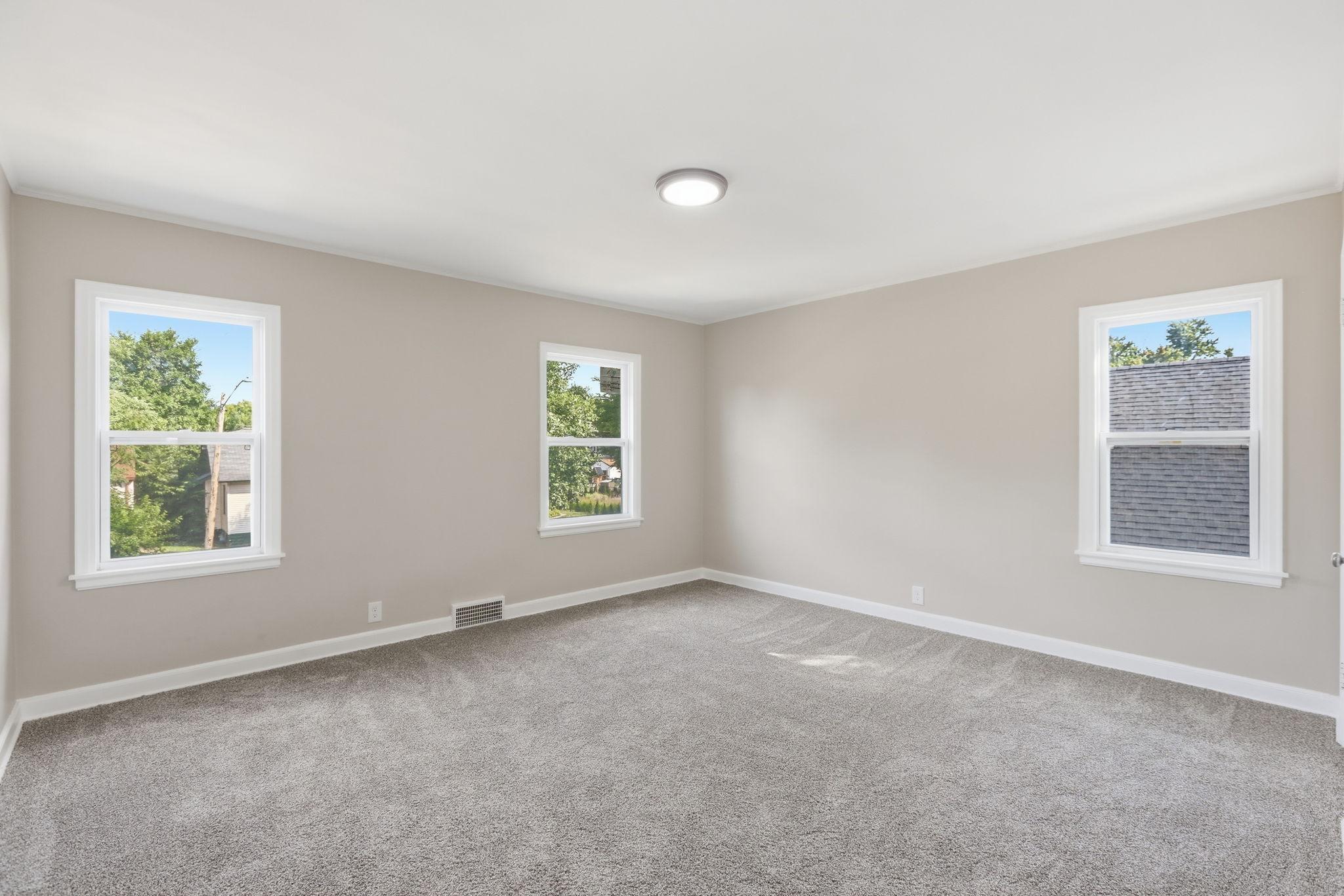 View of Residential at 1515 Upton Avenue, Minneapolis MN 55411, Minneapolis (16 of 40) - Mike Wilen | Minnesota Team Real Estate