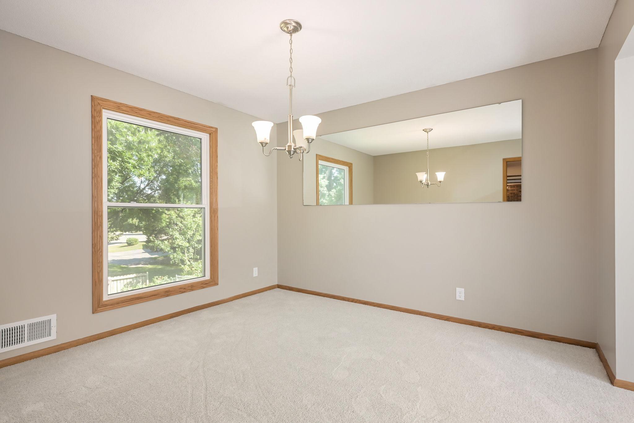 View of Residential at 1800 James Court, Burnsville MN 55337, Burnsville (5 of 16) - Mike Wilen | Minnesota Team Real Estate
