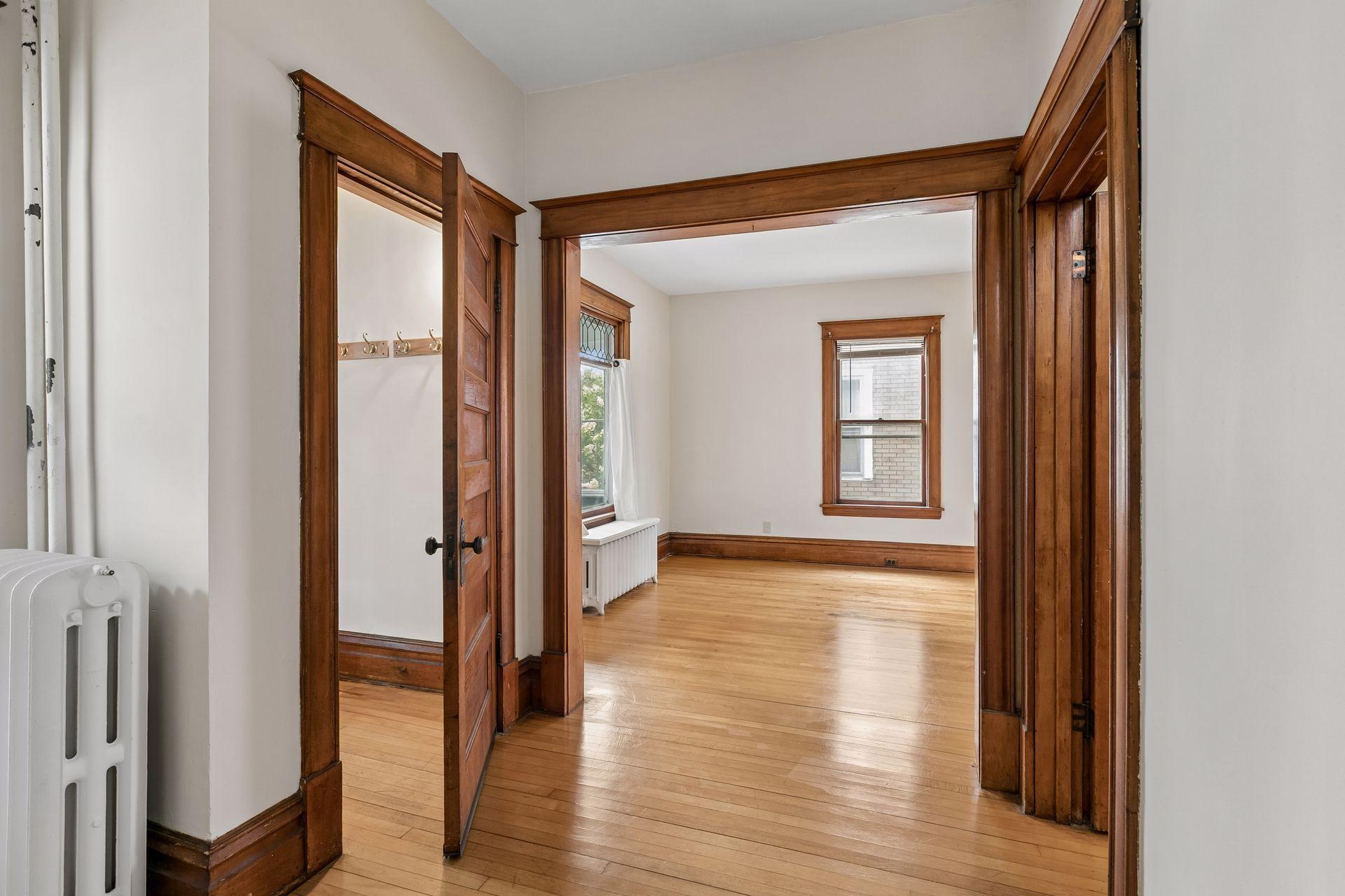 View of Residential at 622 Jackson Street, Minneapolis MN 55413, Minneapolis (9 of 42) - Mike Wilen | Minnesota Team Real Estate
