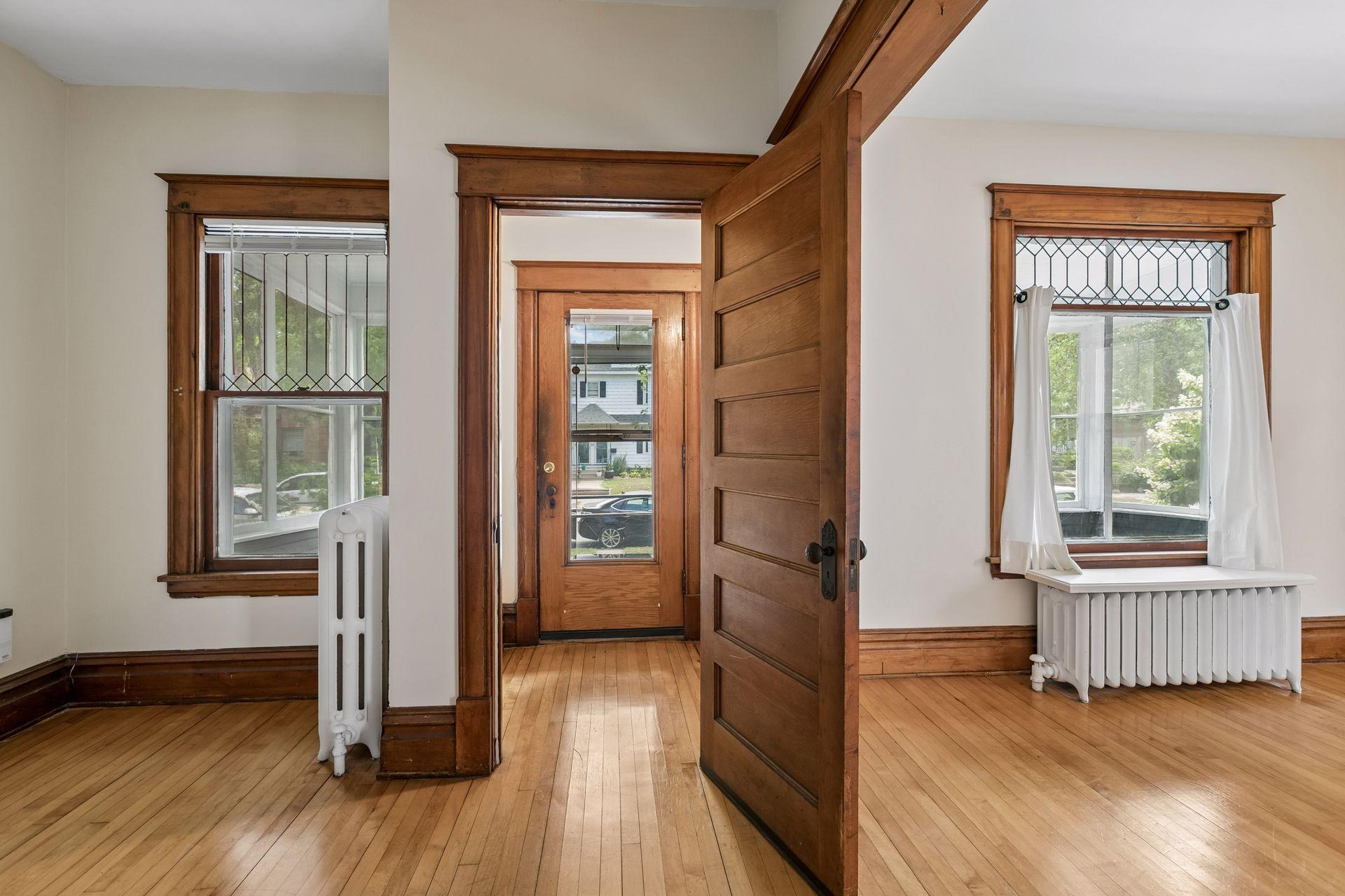 View of Residential at 622 Jackson Street, Minneapolis MN 55413, Minneapolis (7 of 42) - Mike Wilen | Minnesota Team Real Estate