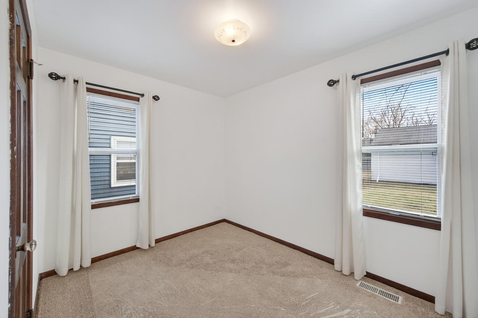 View of Residential at 3137 Florida Avenue, Saint Louis Park MN 55426, Saint Louis Park (18 of 30) - Mike Wilen | Minnesota Team Real Estate