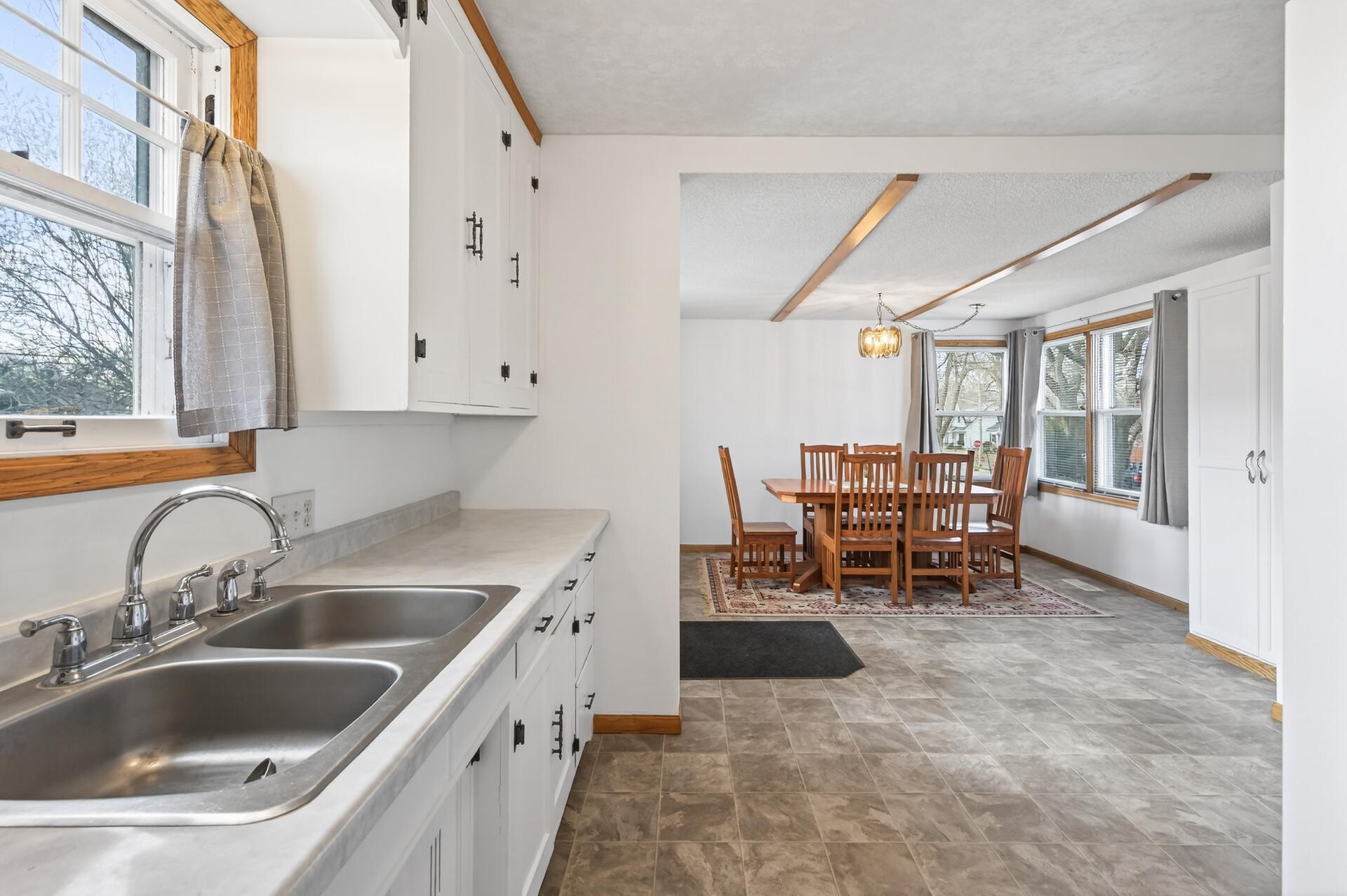 View of Residential at 3137 Florida Avenue, Saint Louis Park MN 55426, Saint Louis Park (13 of 30) - Mike Wilen | Minnesota Team Real Estate