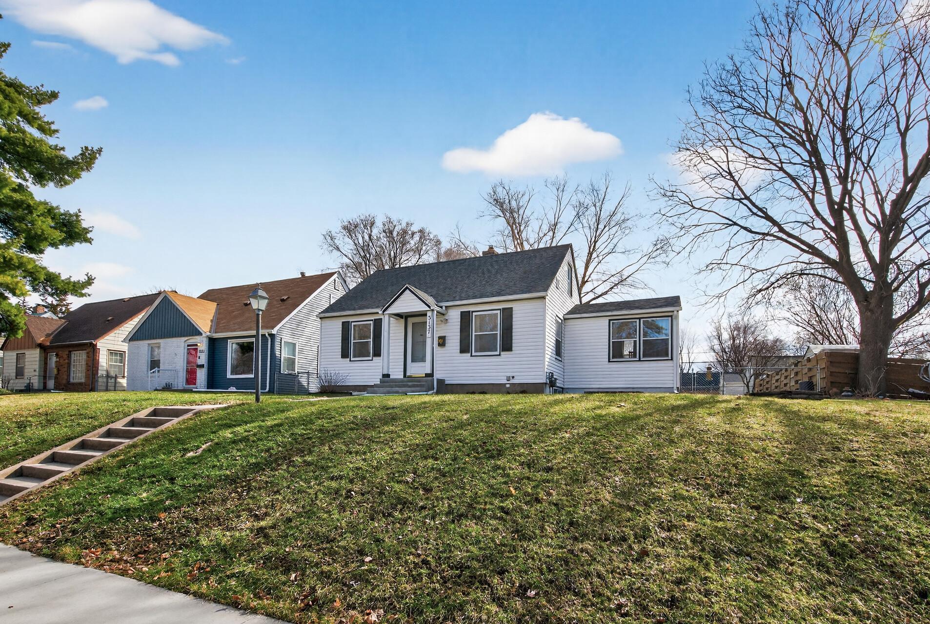 View of Residential at 3137 Florida Avenue, Saint Louis Park MN 55426, Saint Louis Park (2 of 30) - Mike Wilen | Minnesota Team Real Estate