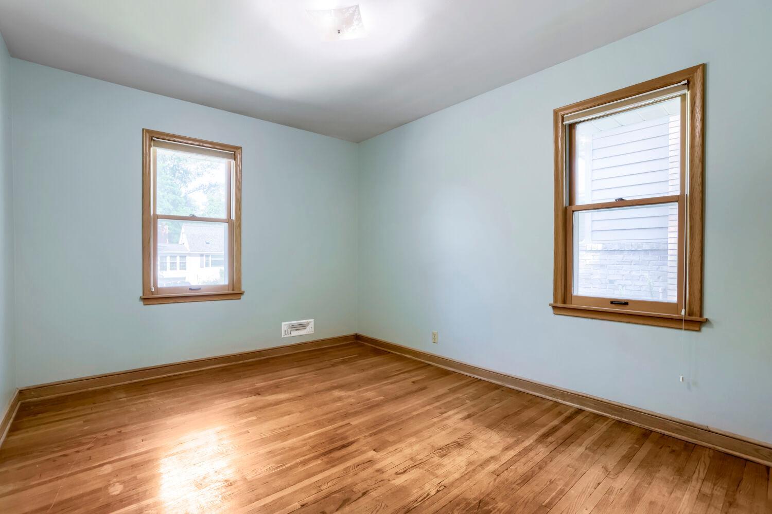 View of Residential at 3407 Cleveland Street, Minneapolis MN 55418, Minneapolis (16 of 25) - Mike Wilen | Minnesota Team Real Estate