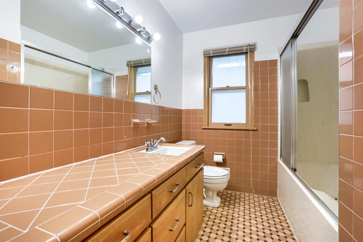 View of Residential at 3407 Cleveland Street, Minneapolis MN 55418, Minneapolis (13 of 25) - Mike Wilen | Minnesota Team Real Estate