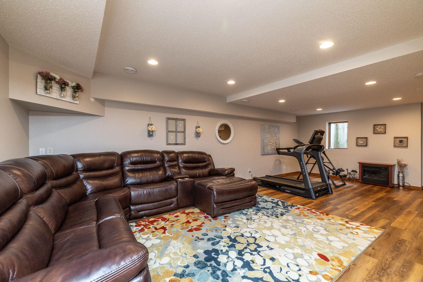 View of Residential at 19860 Orr Avenue, Hastings MN 55033, Hastings (39 of 56) - Mike Wilen | Minnesota Team Real Estate