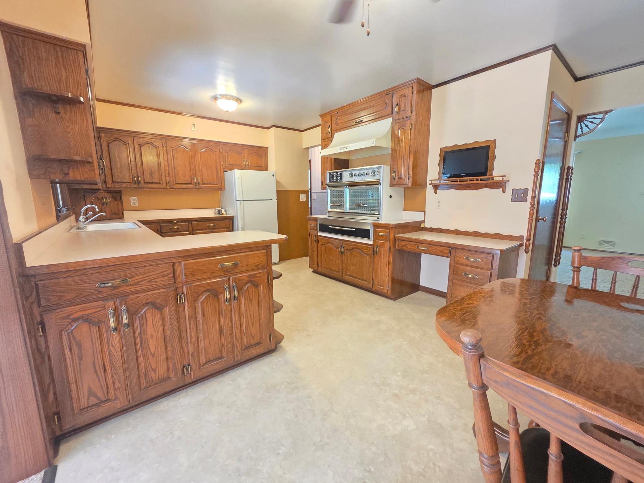 View of Residential at 461 Division Street, Gaylord MN 55334, Gaylord (30 of 37) - Mike Wilen | Minnesota Team Real Estate