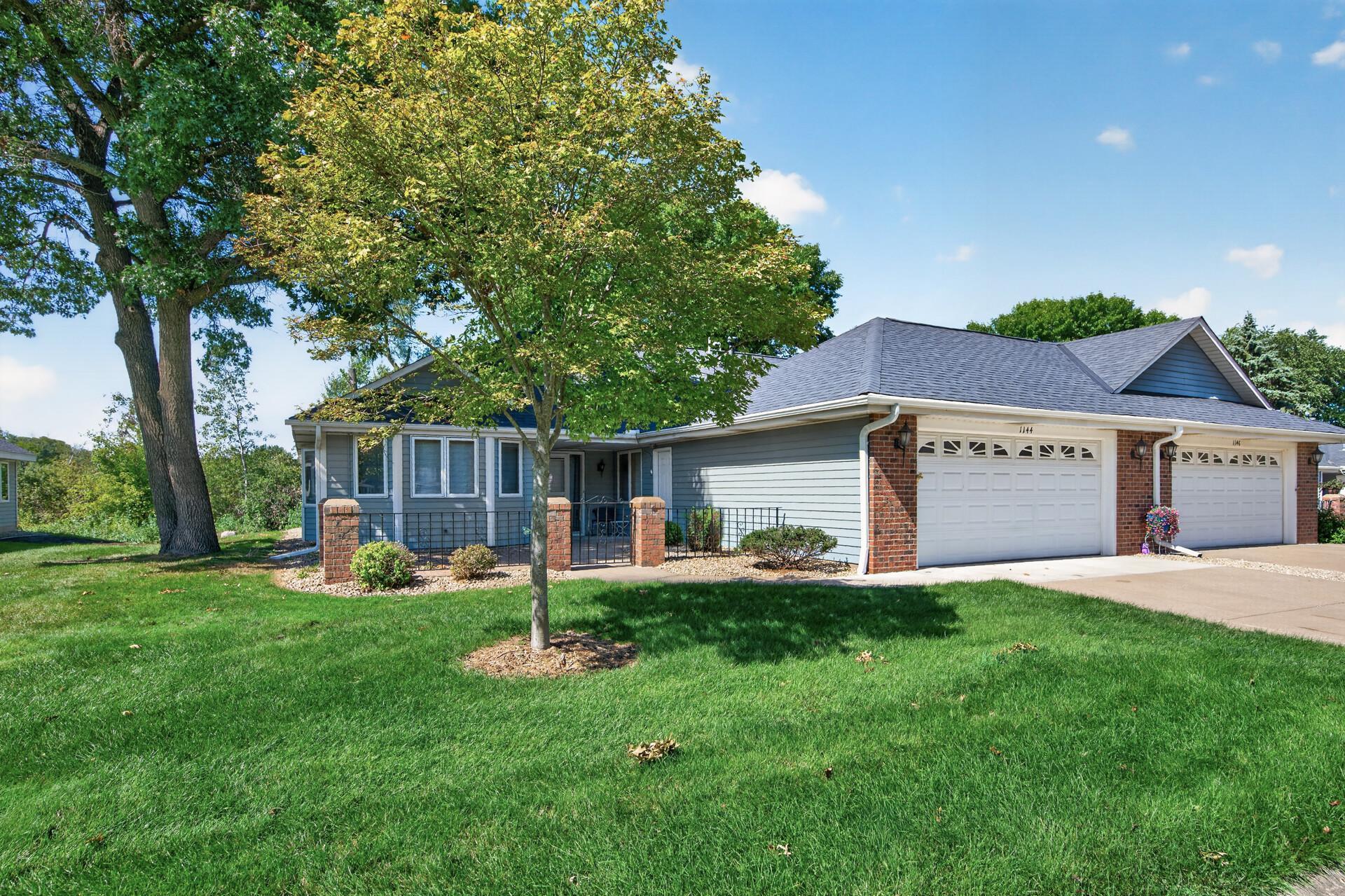 View of (TH) Side x Side at 1144 Lois Court, Shoreview - Mike Wilen | Minnesota Team Real Estate