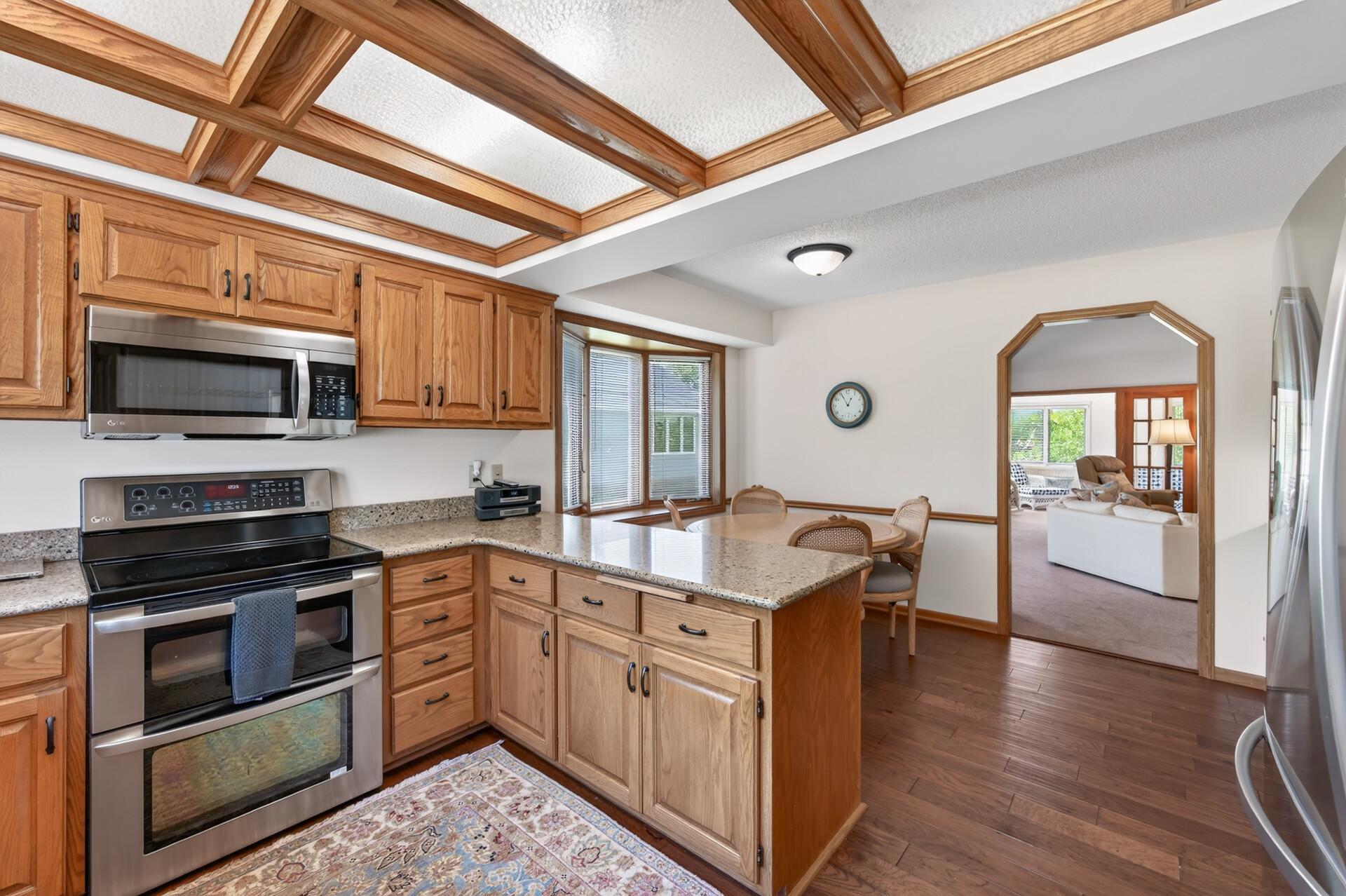 View of Residential at 1144 Lois Court, Shoreview MN 55126, Shoreview (4 of 18) - Mike Wilen | Minnesota Team Real Estate