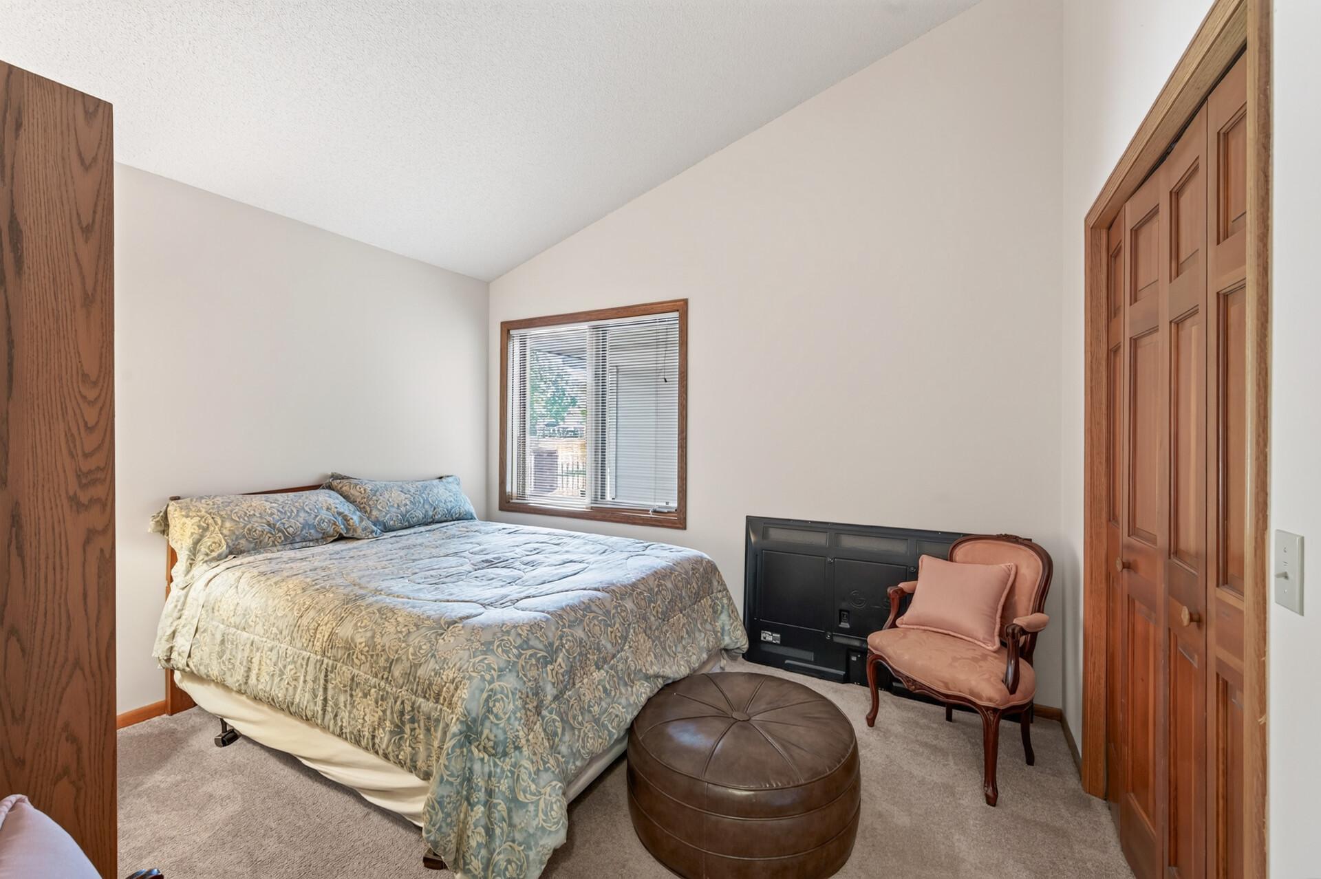 View of Residential at 1144 Lois Court, Shoreview MN 55126, Shoreview (13 of 18) - Mike Wilen | Minnesota Team Real Estate