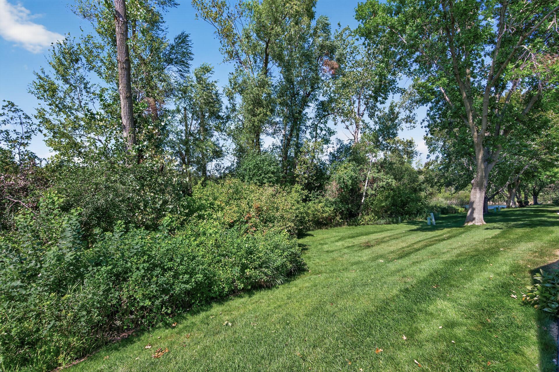 View of Residential at 1144 Lois Court, Shoreview MN 55126, Shoreview (17 of 18) - Mike Wilen | Minnesota Team Real Estate