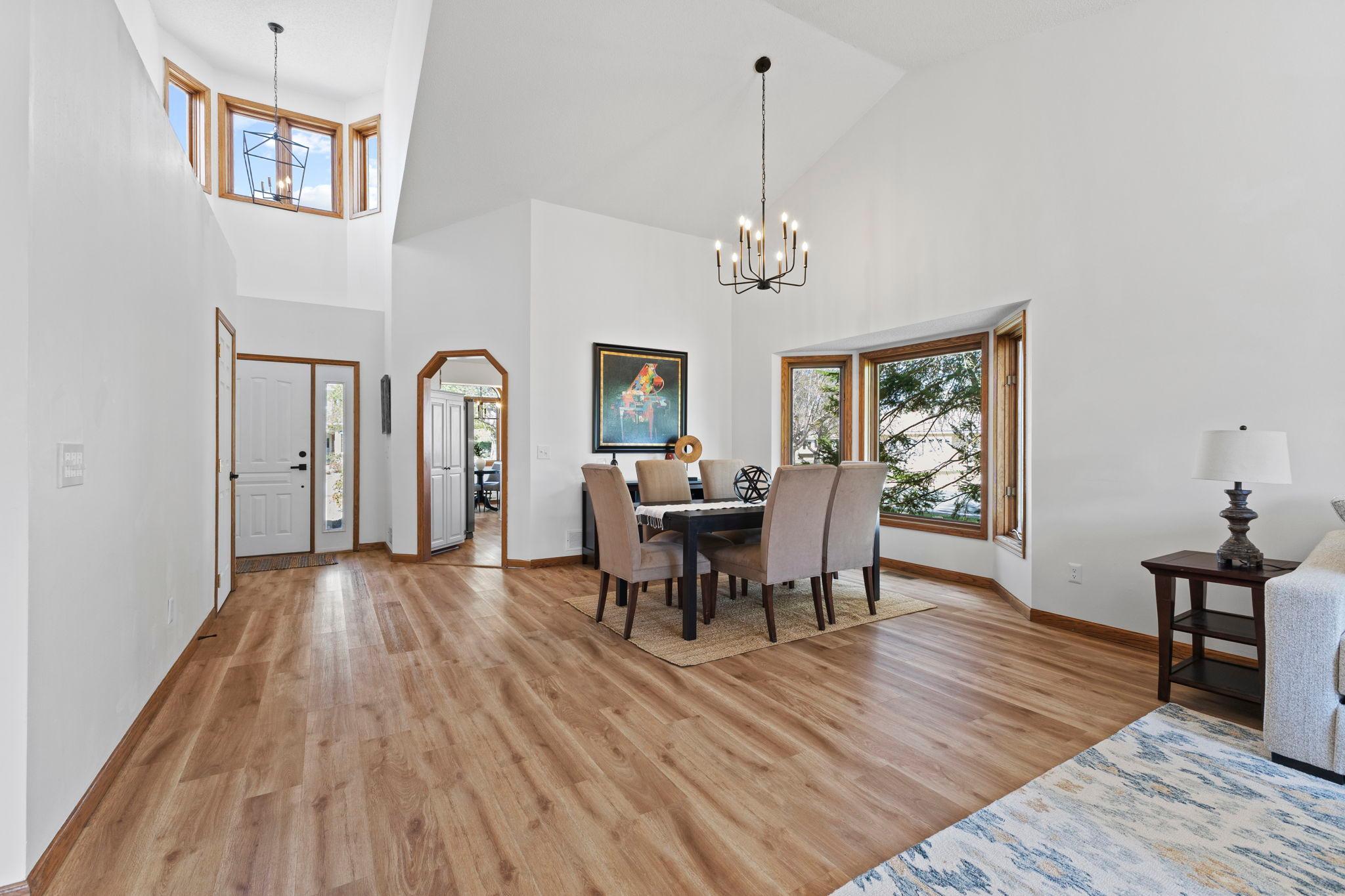 View of Residential at 5619 Dunlap Avenue, Shoreview MN 55126, Shoreview (2 of 33) - Mike Wilen | Minnesota Team Real Estate