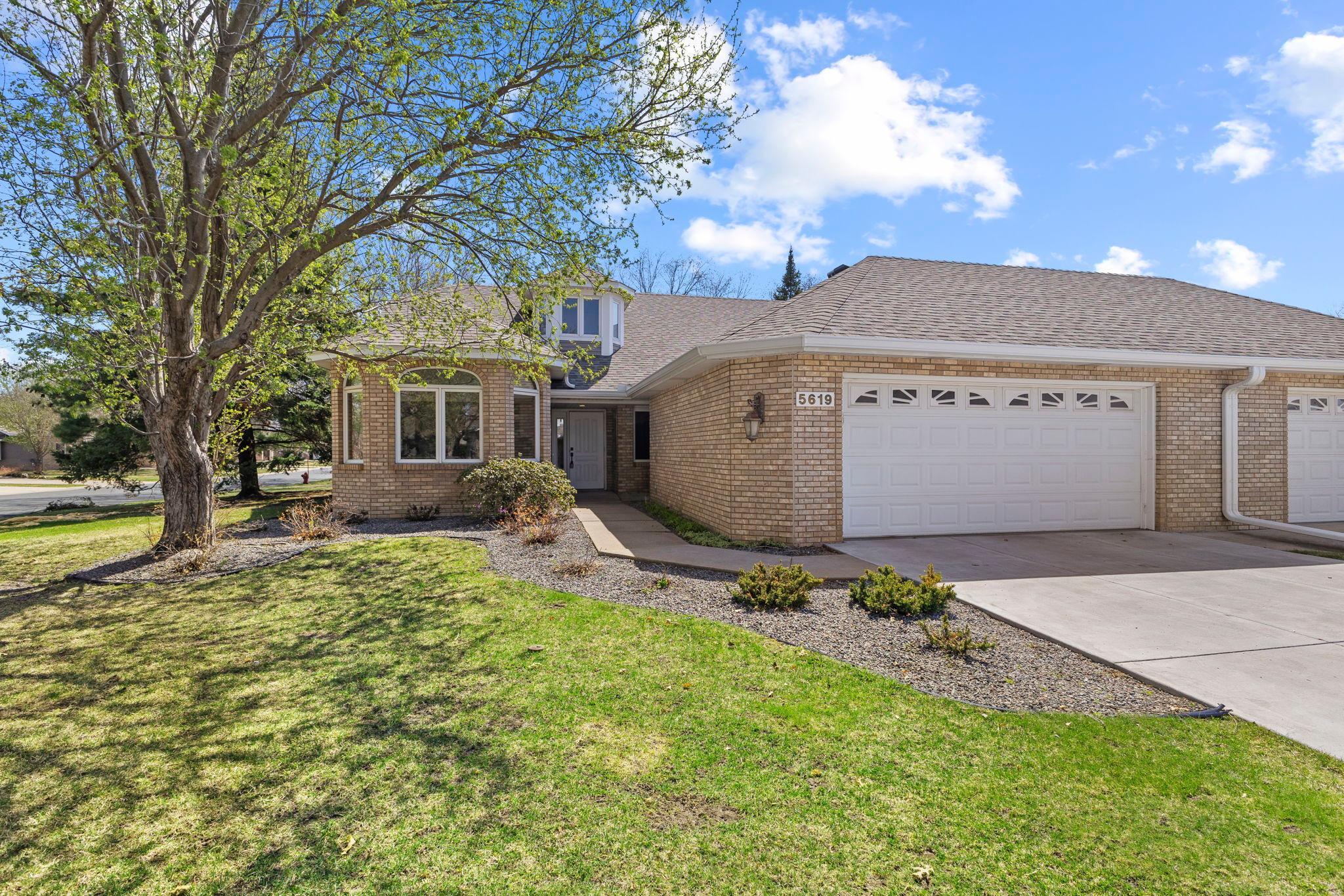 View of Residential at 5619 Dunlap Avenue, Shoreview MN 55126, Shoreview (3 of 33) - Mike Wilen | Minnesota Team Real Estate