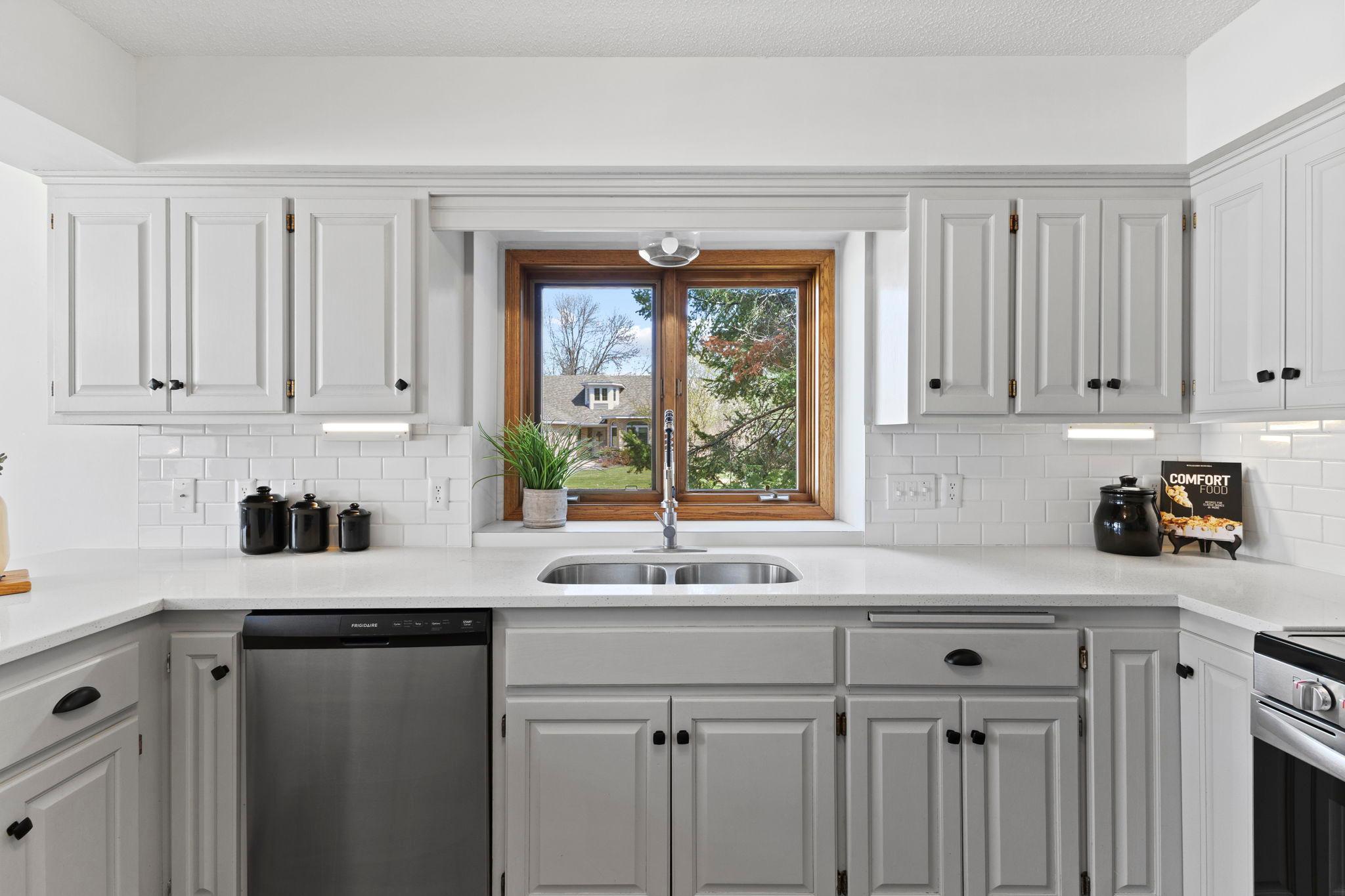 View of Residential at 5619 Dunlap Avenue, Shoreview MN 55126, Shoreview (6 of 33) - Mike Wilen | Minnesota Team Real Estate