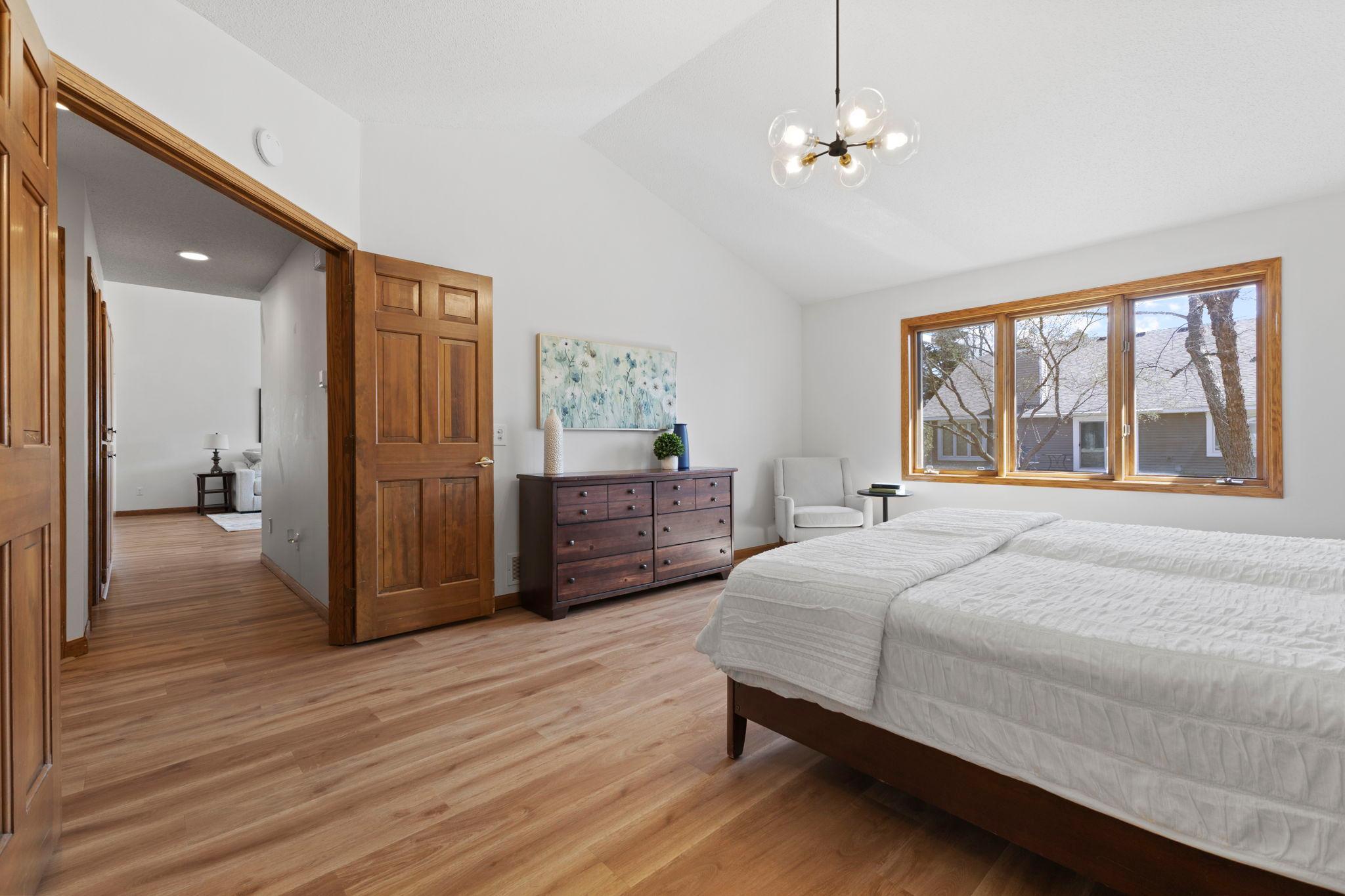 View of Residential at 5619 Dunlap Avenue, Shoreview MN 55126, Shoreview (15 of 33) - Mike Wilen | Minnesota Team Real Estate