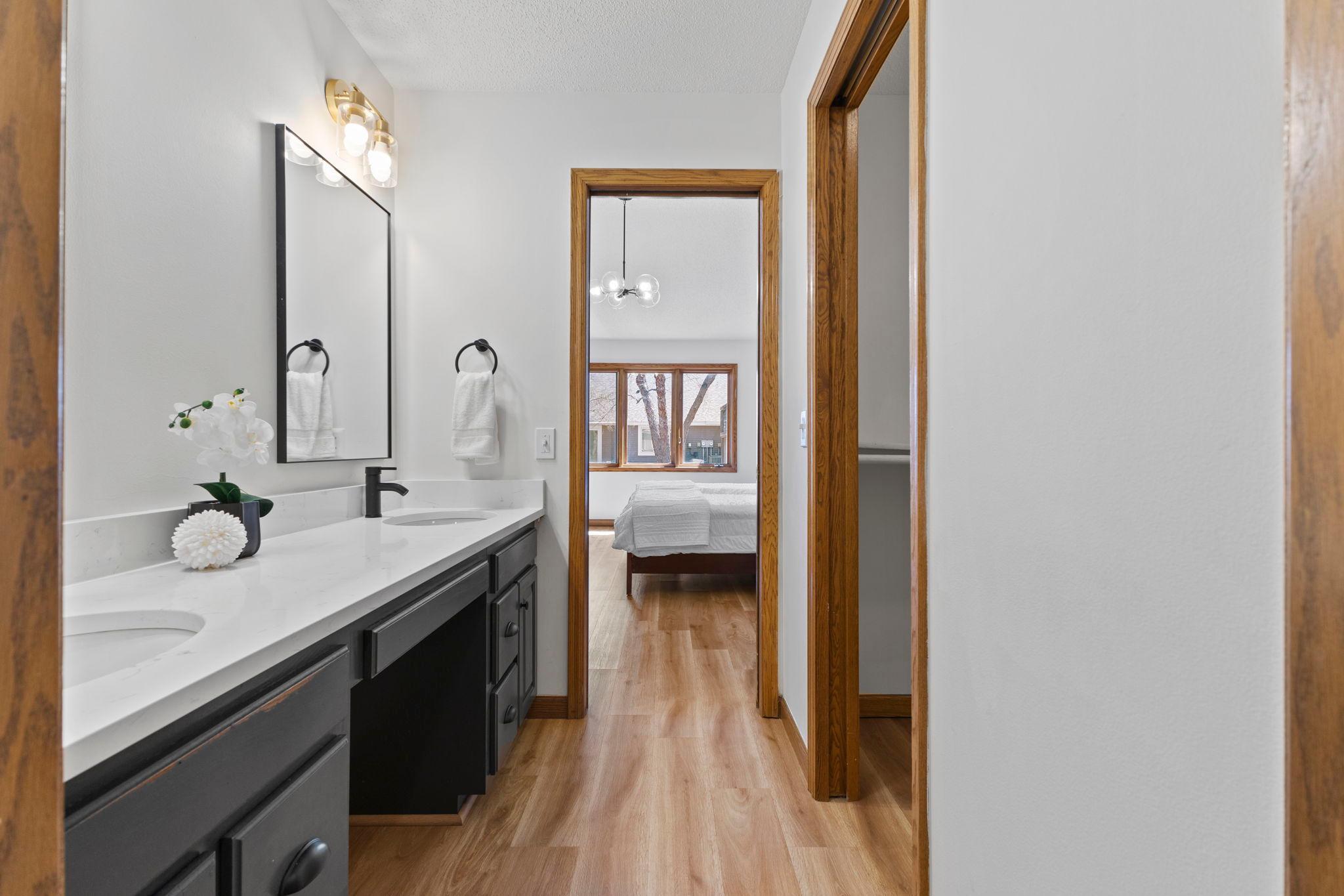 View of Residential at 5619 Dunlap Avenue, Shoreview MN 55126, Shoreview (18 of 33) - Mike Wilen | Minnesota Team Real Estate