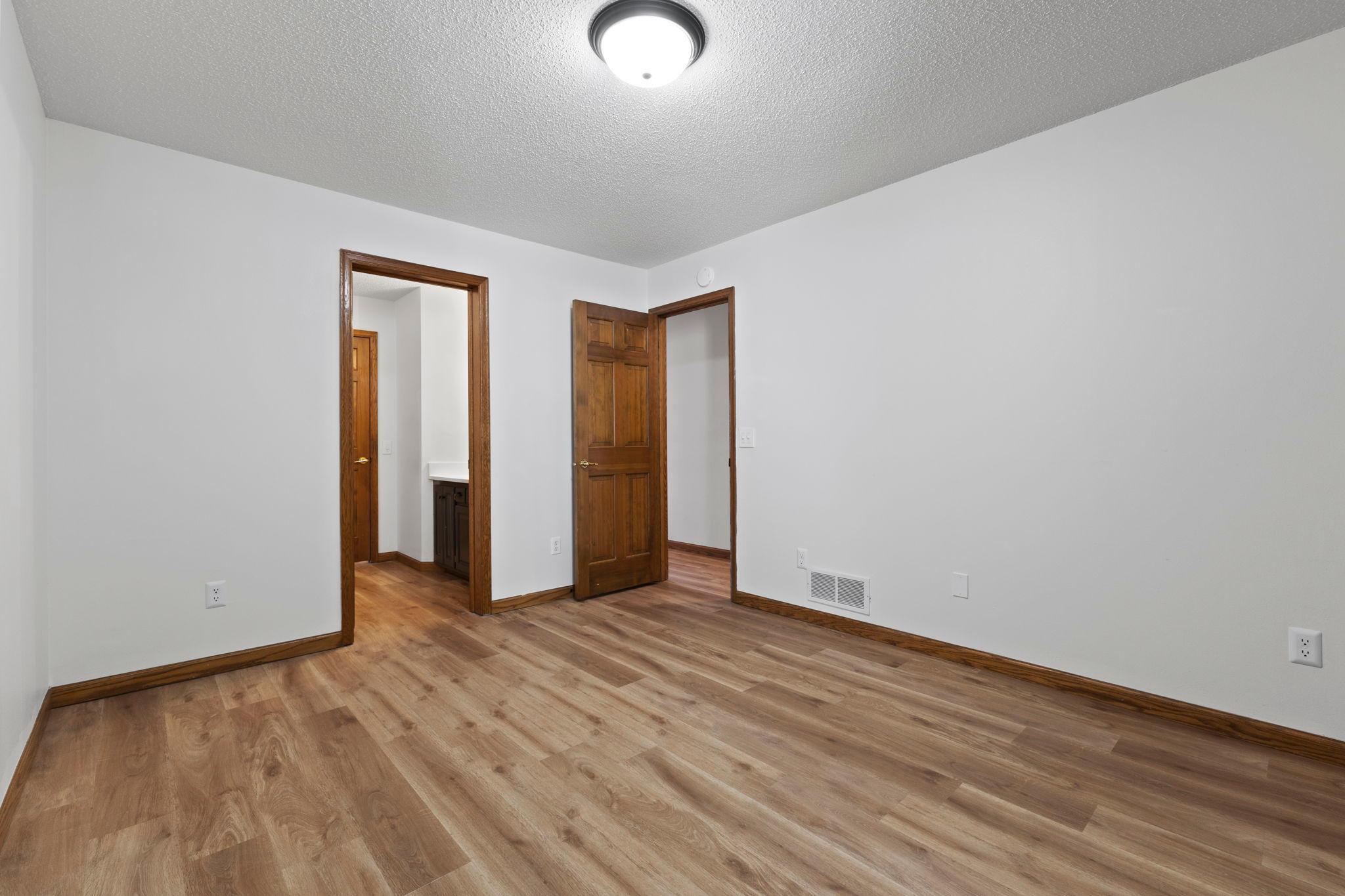 View of Residential at 5619 Dunlap Avenue, Shoreview MN 55126, Shoreview (24 of 33) - Mike Wilen | Minnesota Team Real Estate
