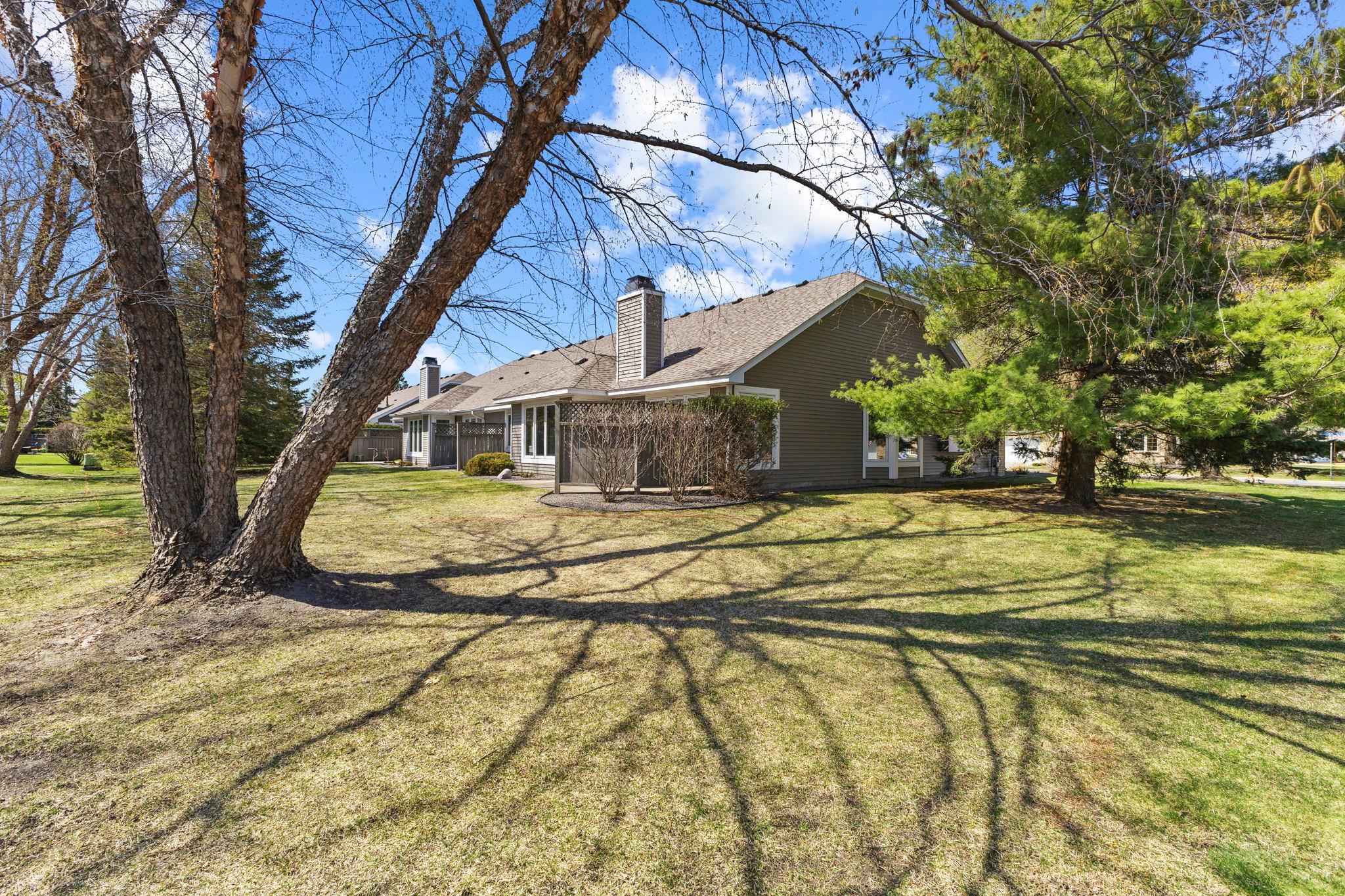 View of Residential at 5619 Dunlap Avenue, Shoreview MN 55126, Shoreview (30 of 33) - Mike Wilen | Minnesota Team Real Estate