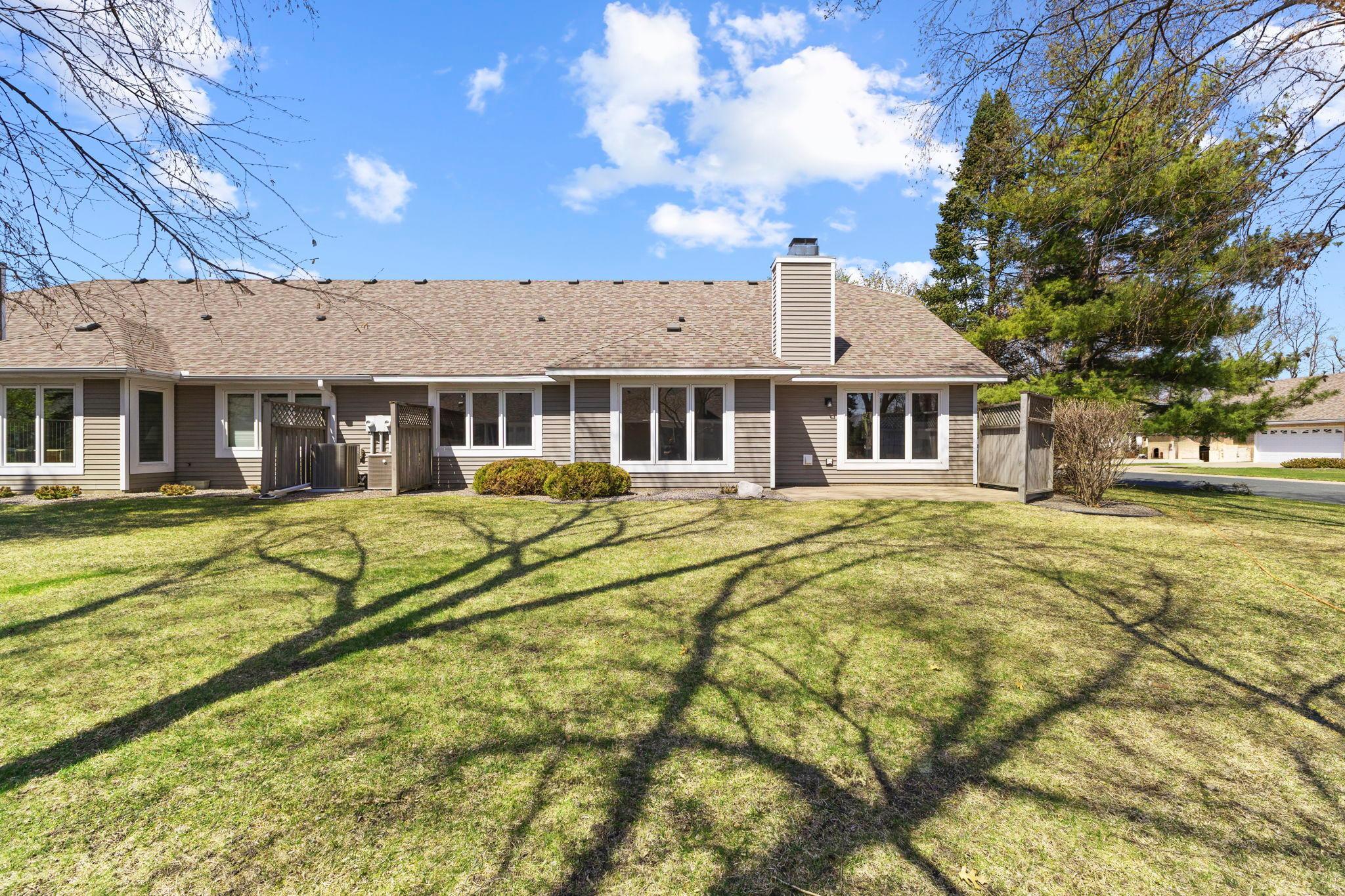 View of Residential at 5619 Dunlap Avenue, Shoreview MN 55126, Shoreview (31 of 33) - Mike Wilen | Minnesota Team Real Estate