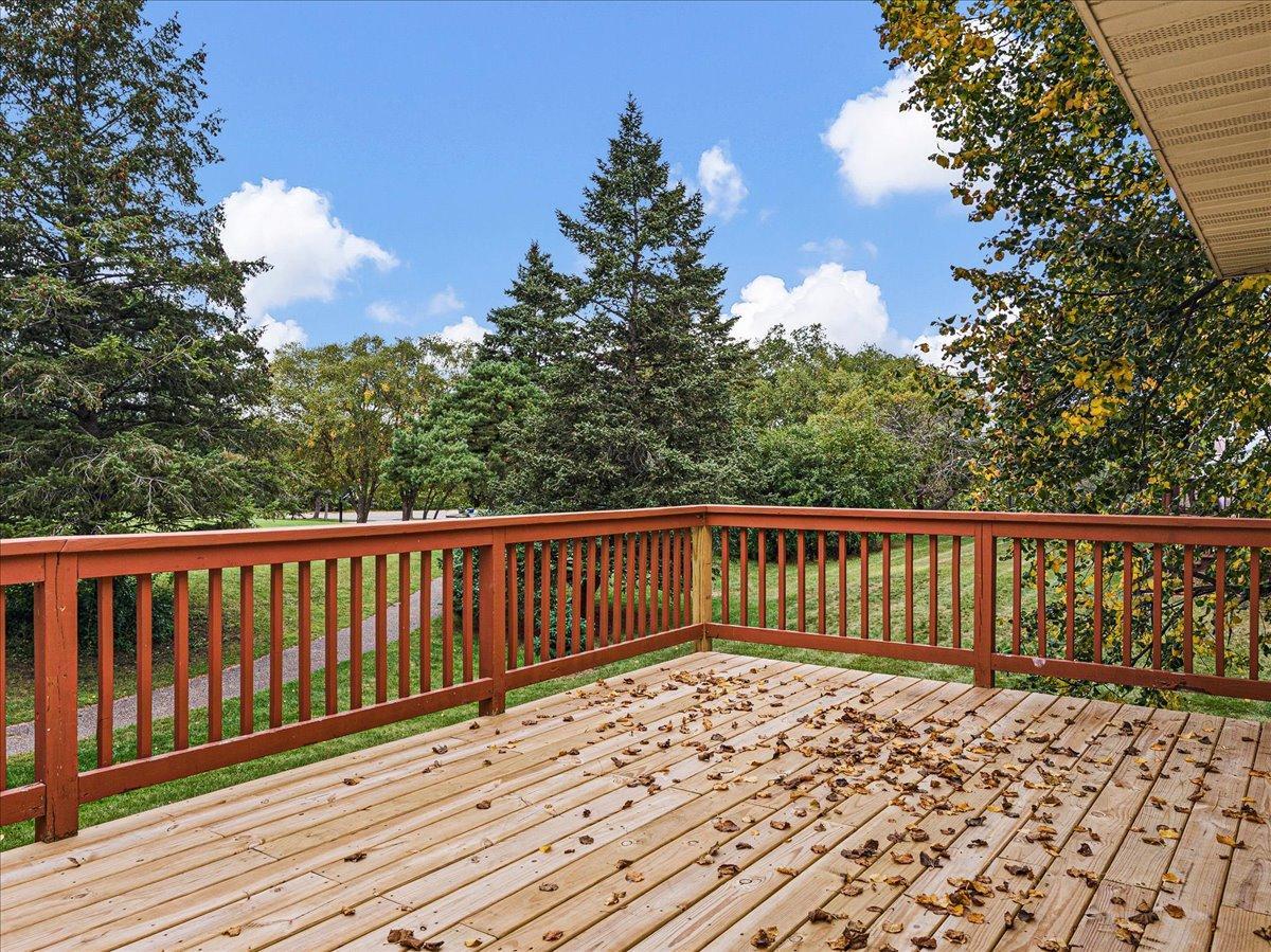 View of Residential at 12272 17th Avenue, Burnsville MN 55337, Burnsville (18 of 34) - Mike Wilen | Minnesota Team Real Estate