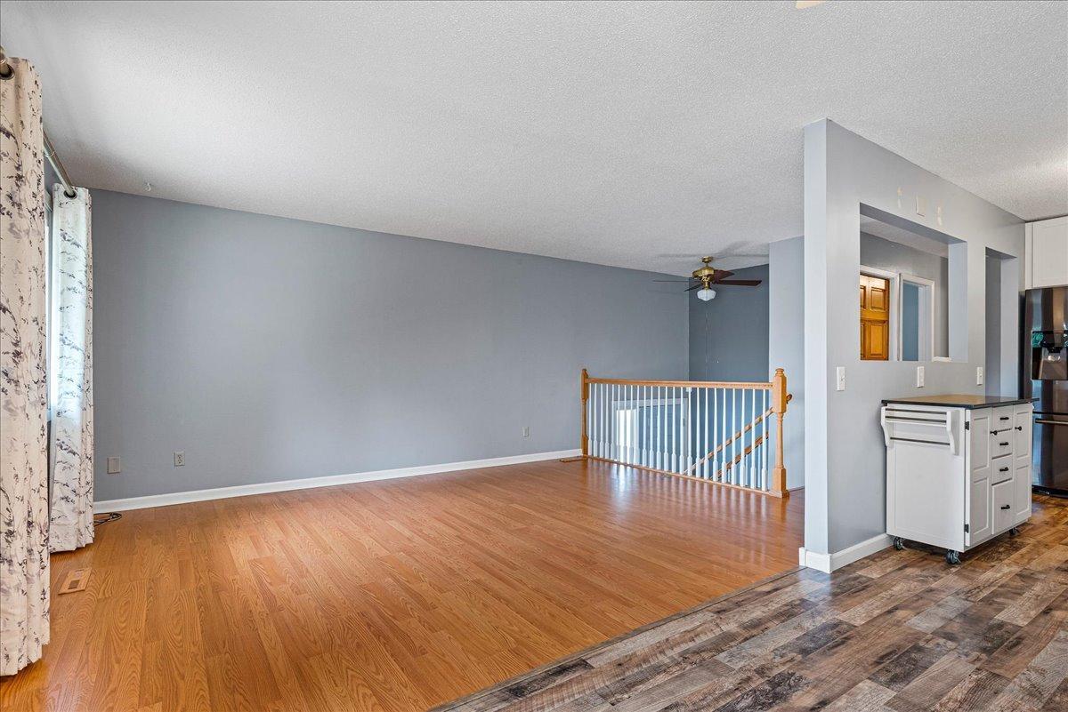 View of Residential at 12272 17th Avenue, Burnsville MN 55337, Burnsville (14 of 34) - Mike Wilen | Minnesota Team Real Estate