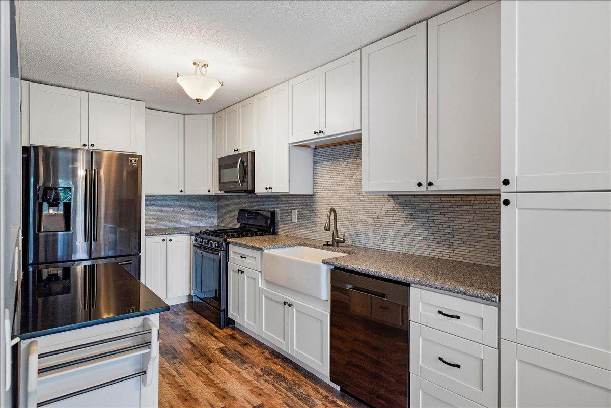 View of Residential at 12272 17th Avenue, Burnsville MN 55337, Burnsville (4 of 34) - Mike Wilen | Minnesota Team Real Estate