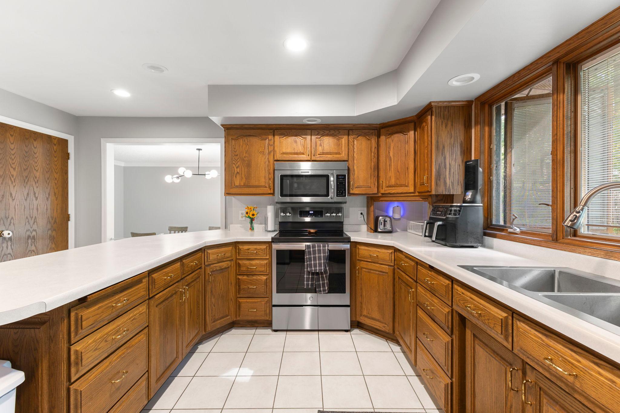 View of Residential at 2541 14 1/2 Avenue, Saint Cloud MN 56304, Saint Cloud (19 of 42) - Mike Wilen | Minnesota Team Real Estate
