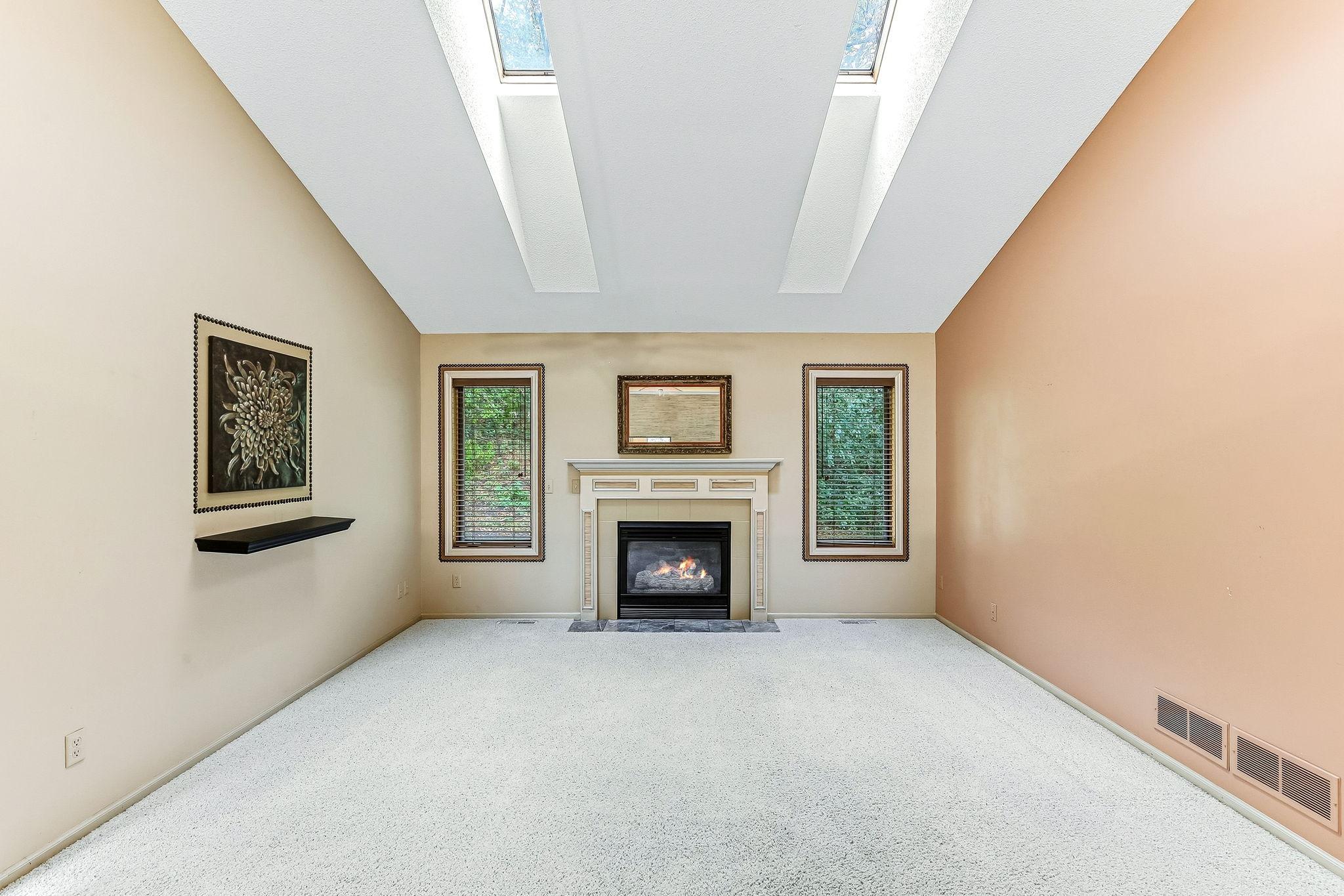 View of Residential at 5968 Bren Circle, Minnetonka MN 55343, Minnetonka (14 of 31) - Mike Wilen | Minnesota Team Real Estate