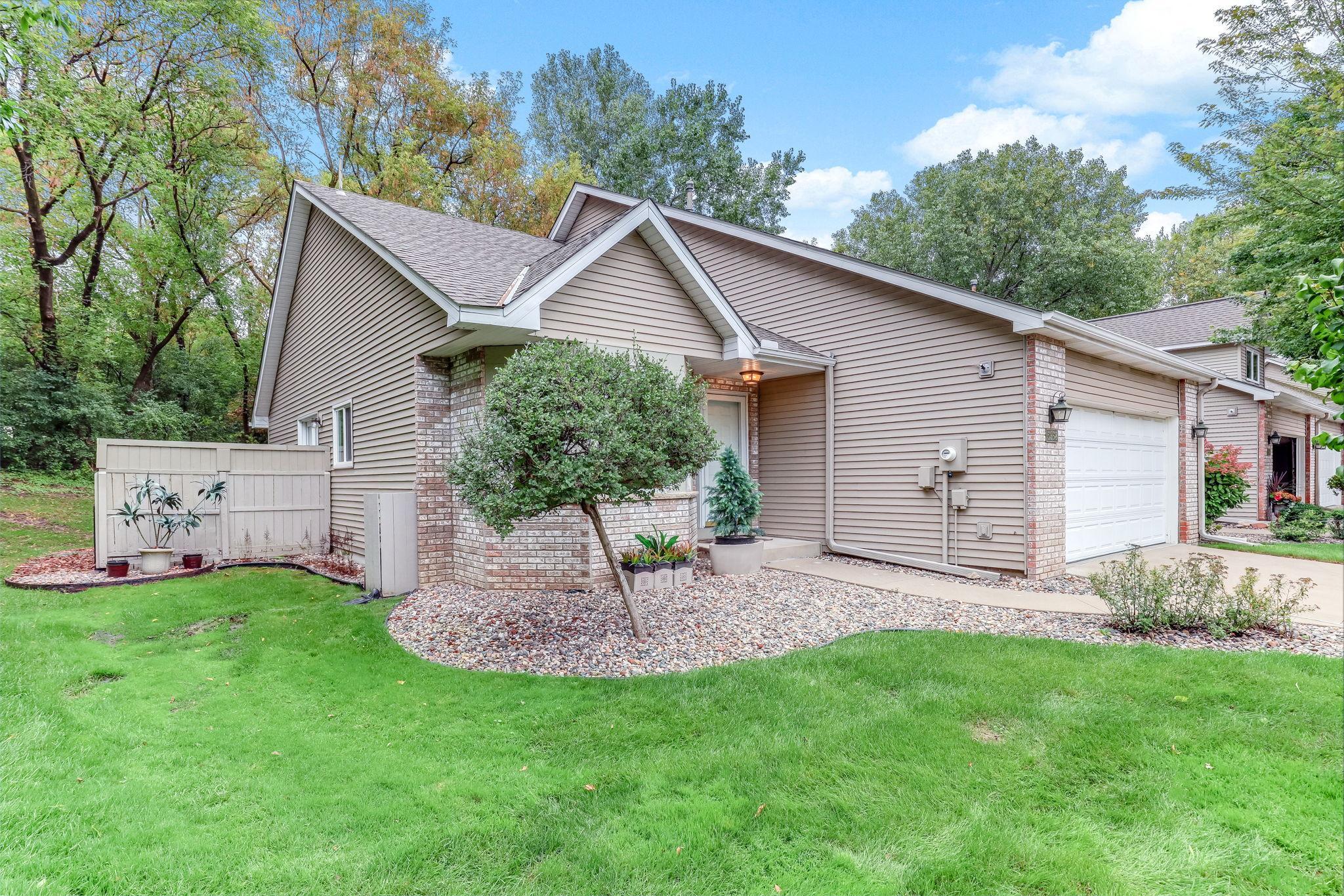 View of Residential at 5968 Bren Circle, Minnetonka MN 55343, Minnetonka (3 of 31) - Mike Wilen | Minnesota Team Real Estate