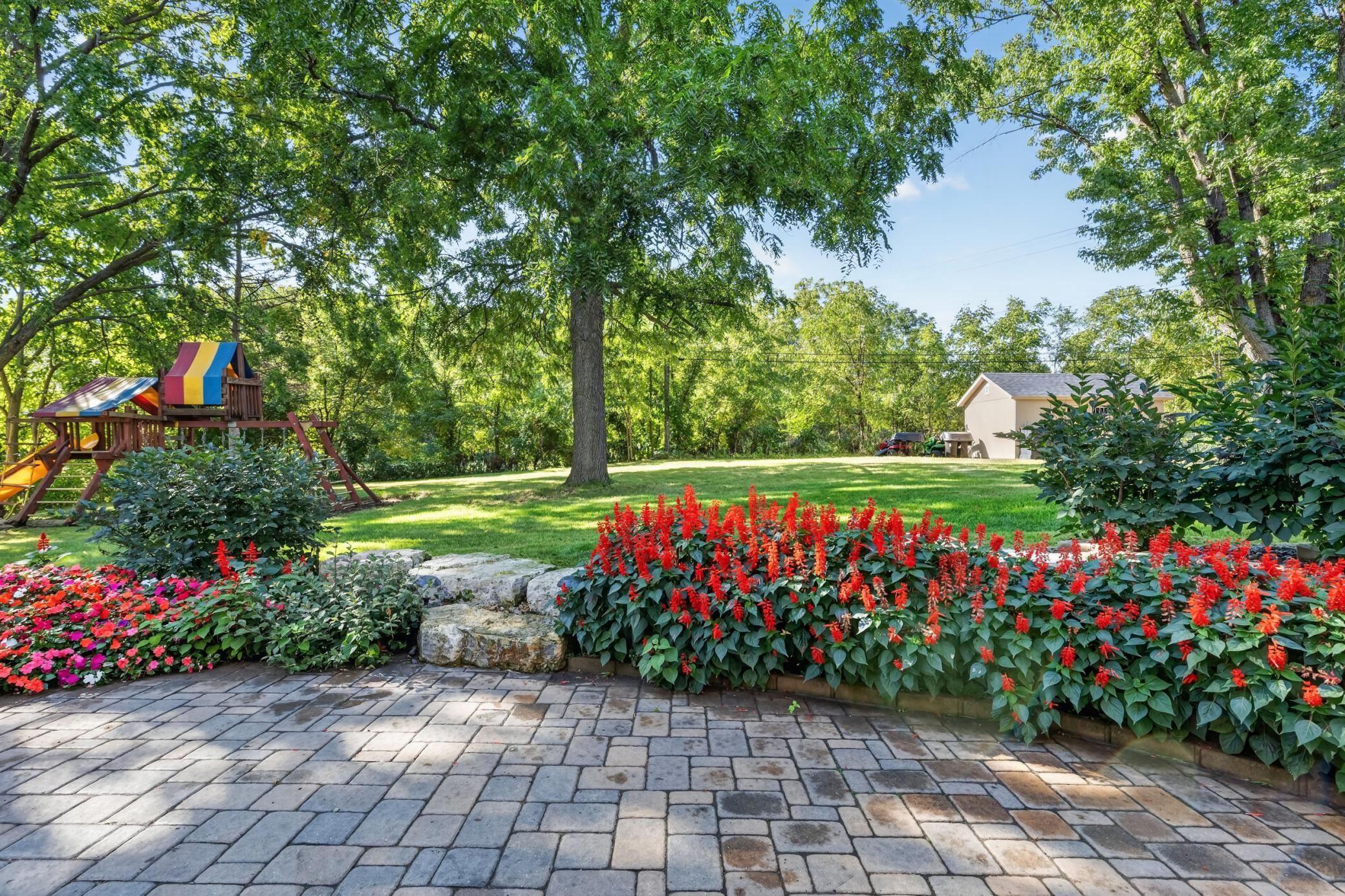 View of Residential at 1300 Lakeview Avenue, Mendota Heights MN 55120, Mendota Heights (35 of 46) - Mike Wilen | Minnesota Team Real Estate