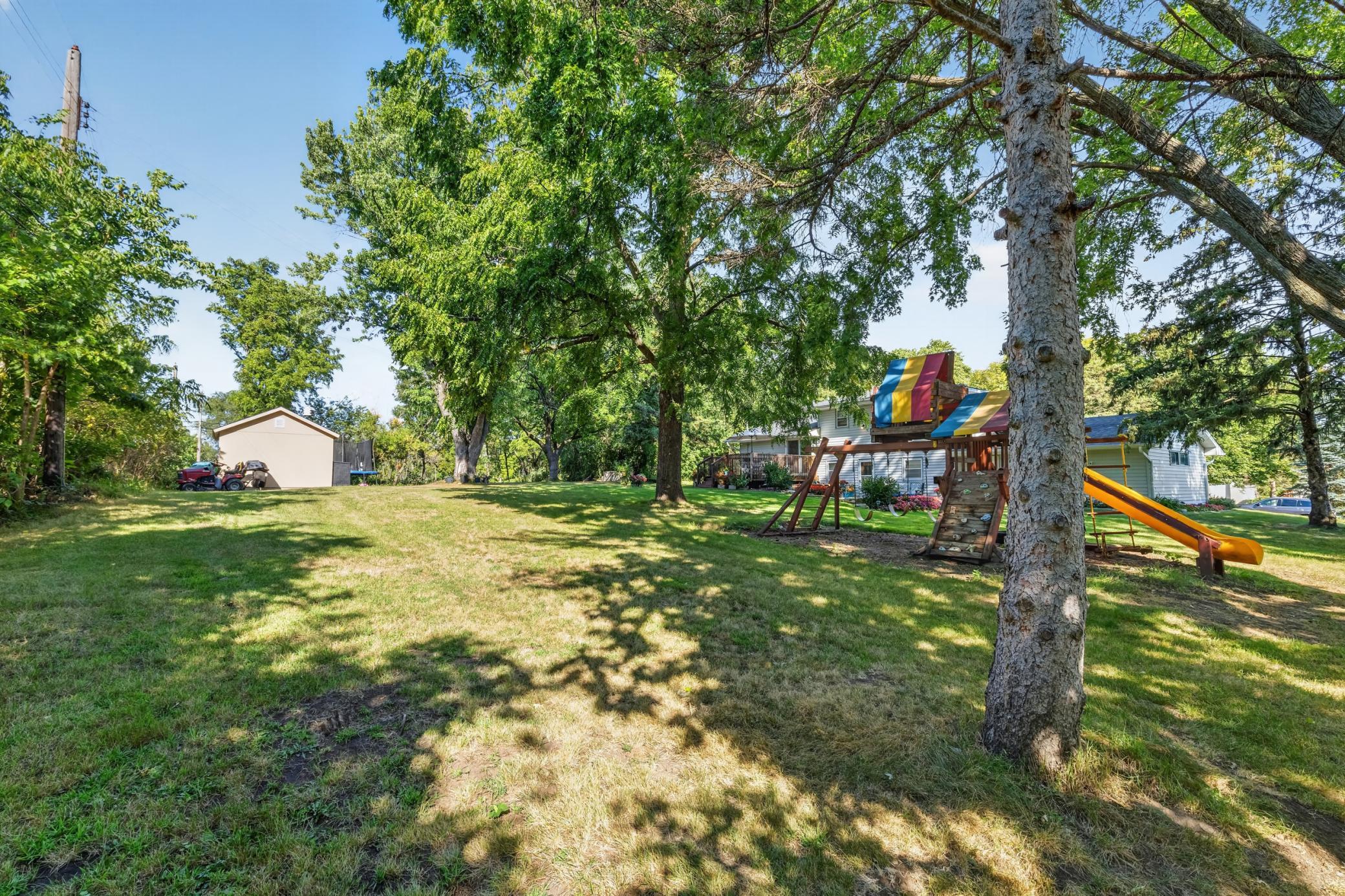 View of Residential at 1300 Lakeview Avenue, Mendota Heights MN 55120, Mendota Heights (38 of 46) - Mike Wilen | Minnesota Team Real Estate