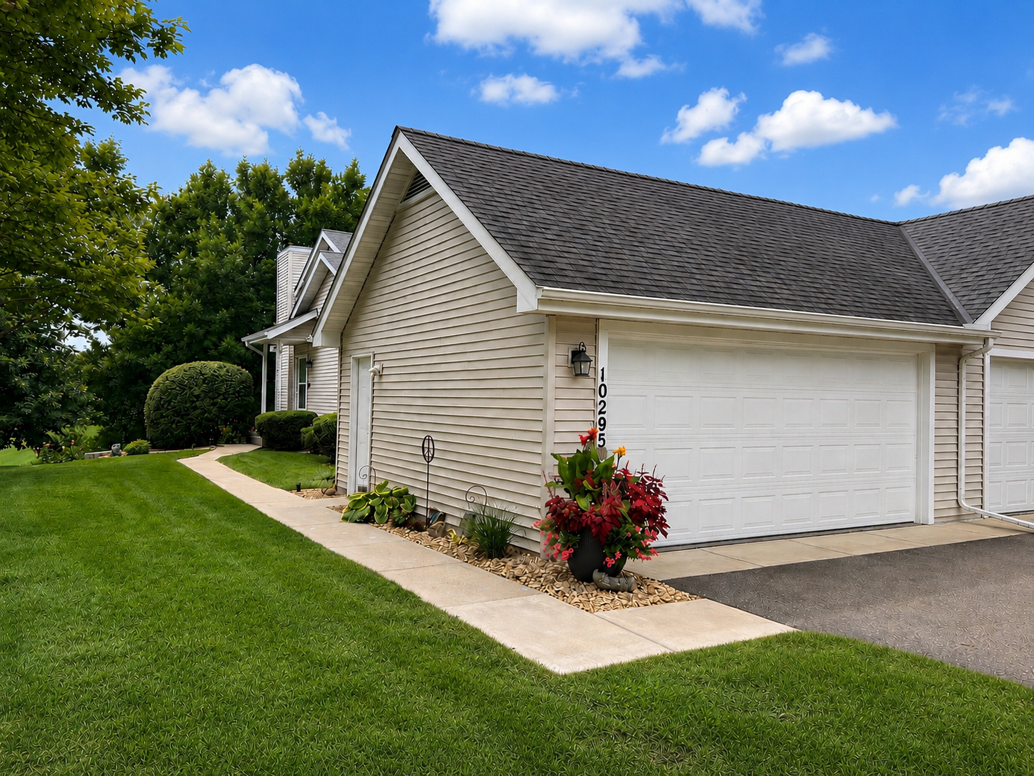 View of Residential at 10295 Arrowwood Drive, Eden Prairie MN 55347, Eden Prairie (5 of 42) - Mike Wilen | Minnesota Team Real Estate