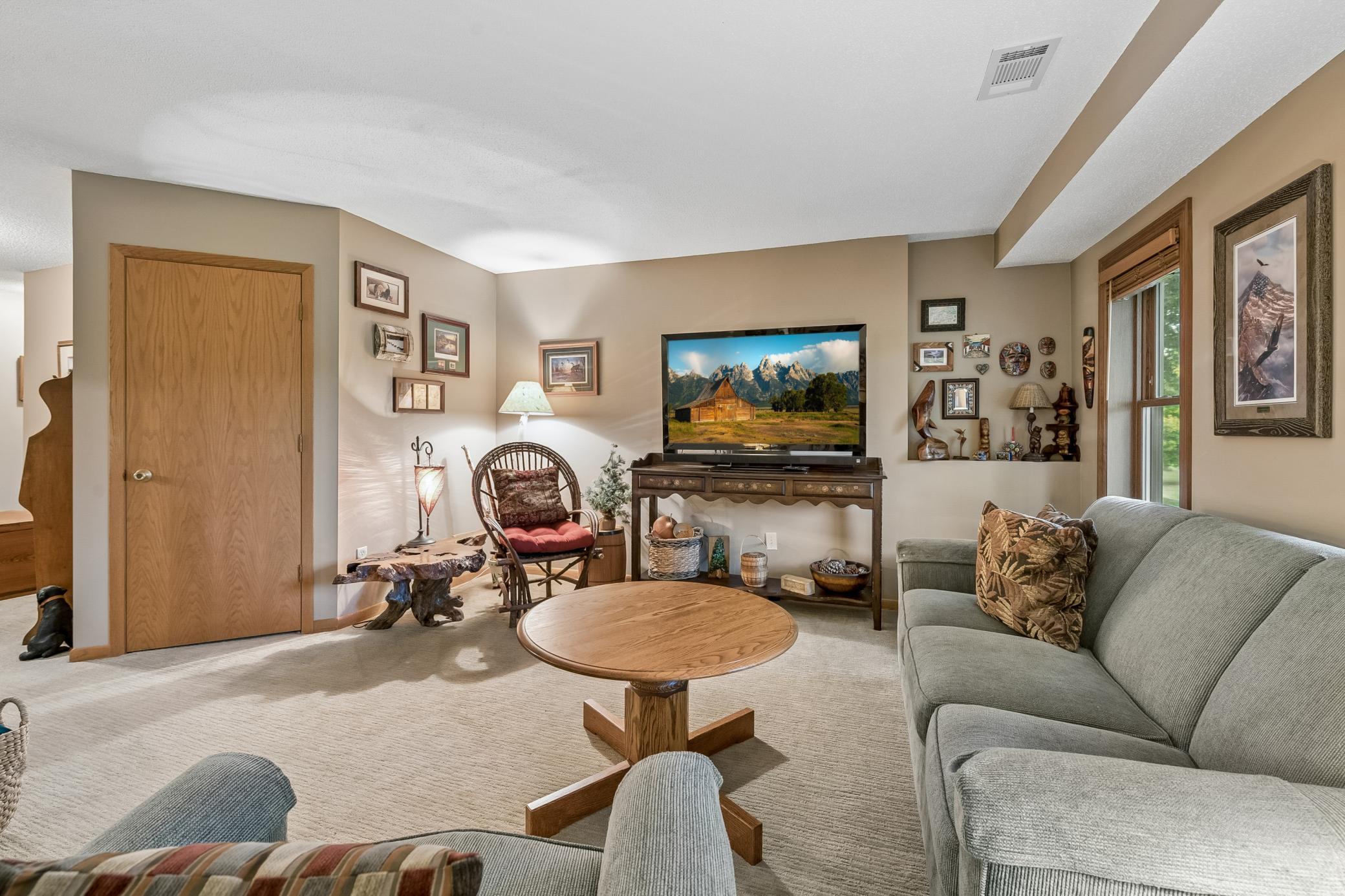 View of Residential at 10295 Arrowwood Drive, Eden Prairie MN 55347, Eden Prairie (30 of 42) - Mike Wilen | Minnesota Team Real Estate
