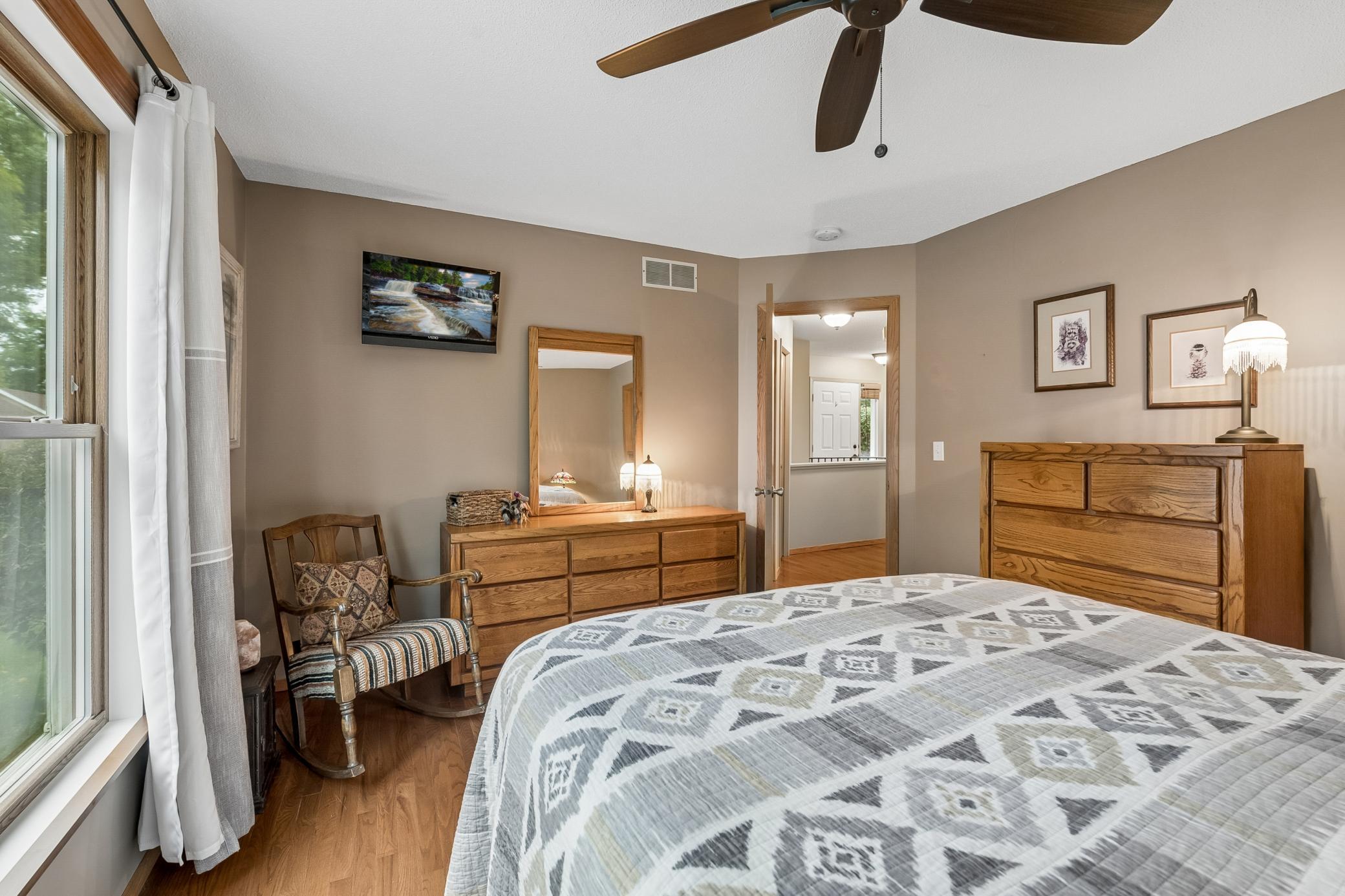 View of Residential at 10295 Arrowwood Drive, Eden Prairie MN 55347, Eden Prairie (24 of 42) - Mike Wilen | Minnesota Team Real Estate