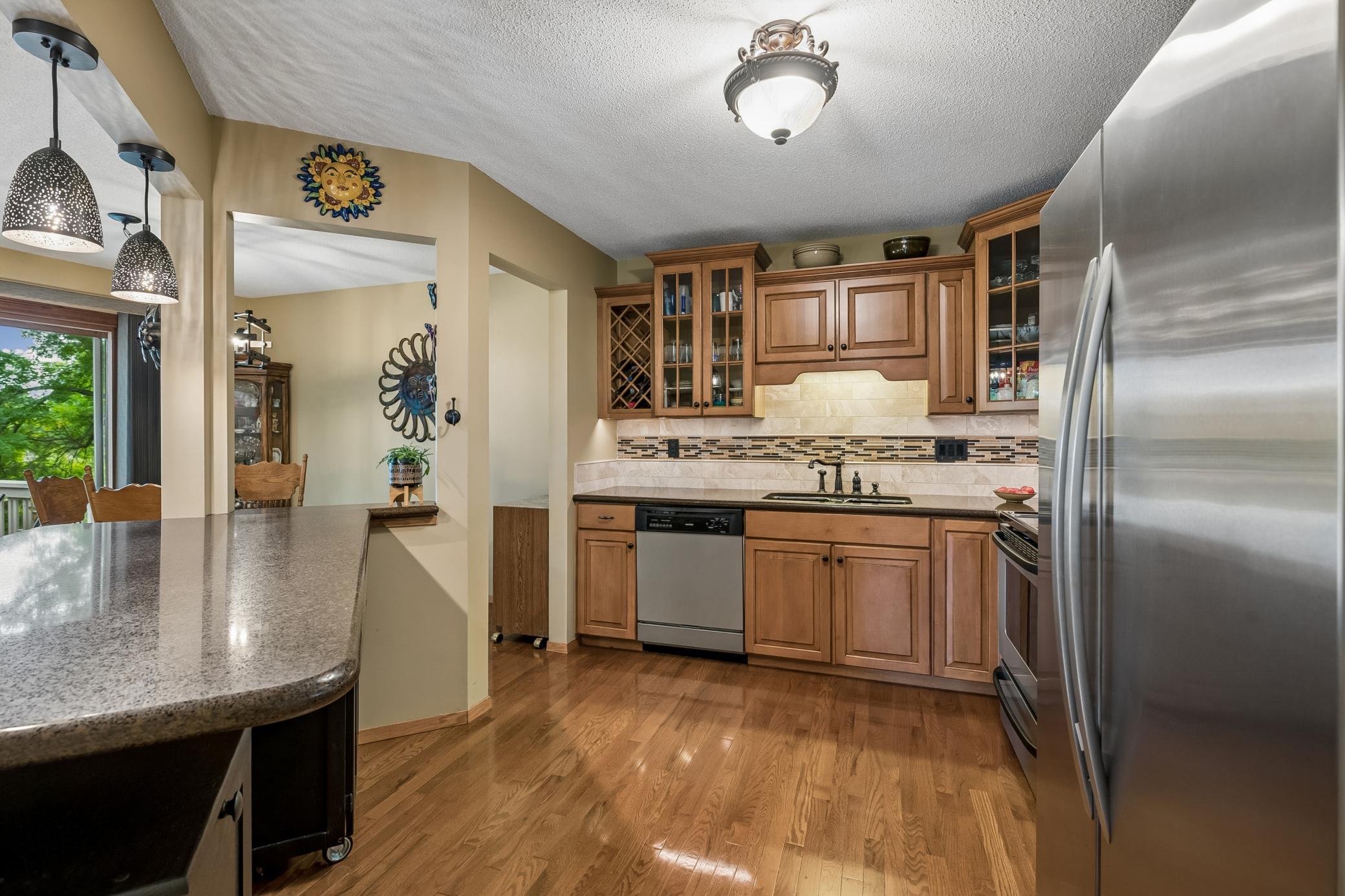 View of Residential at 10295 Arrowwood Drive, Eden Prairie MN 55347, Eden Prairie (19 of 42) - Mike Wilen | Minnesota Team Real Estate