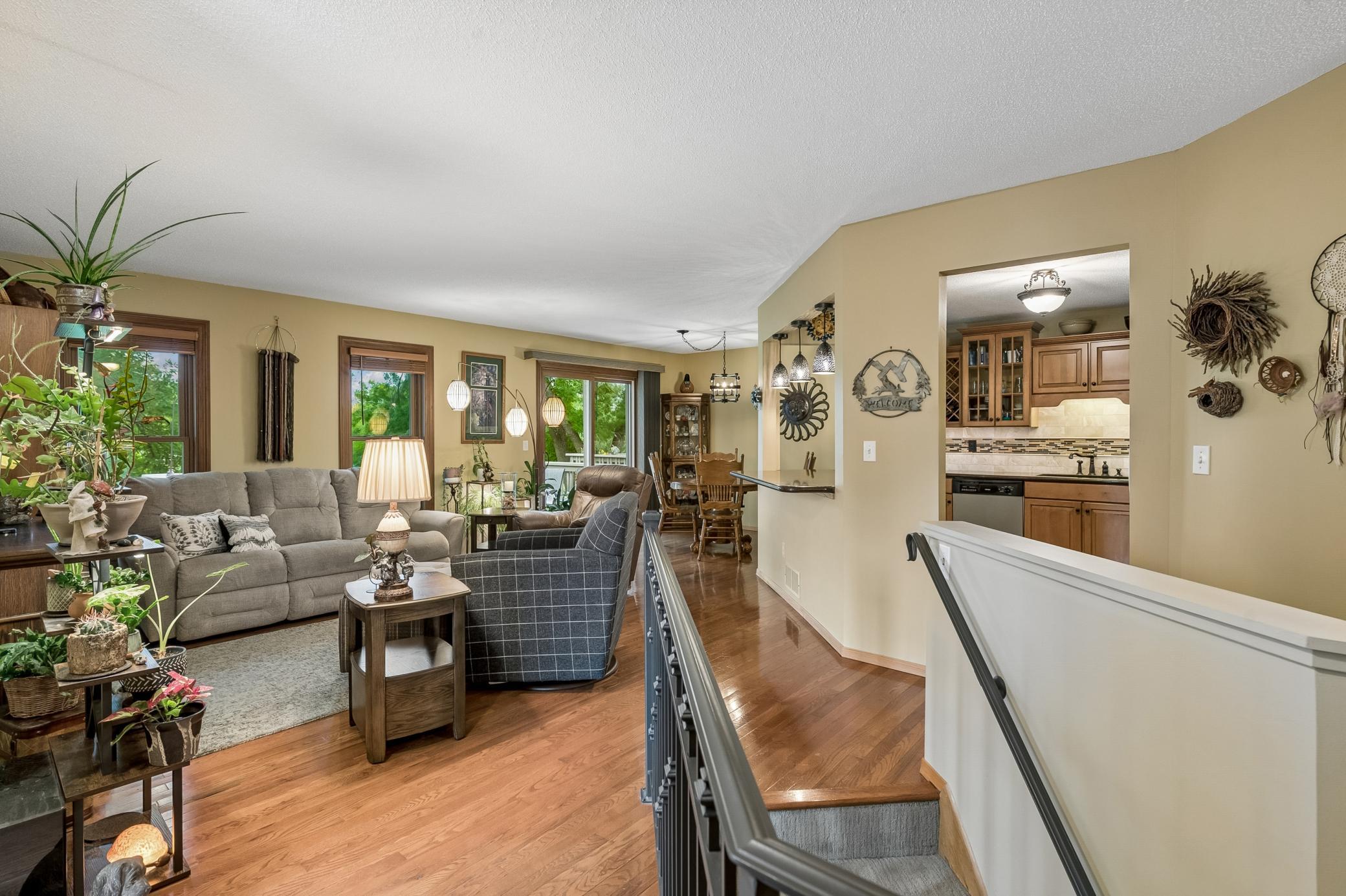 View of Residential at 10295 Arrowwood Drive, Eden Prairie MN 55347, Eden Prairie (8 of 42) - Mike Wilen | Minnesota Team Real Estate