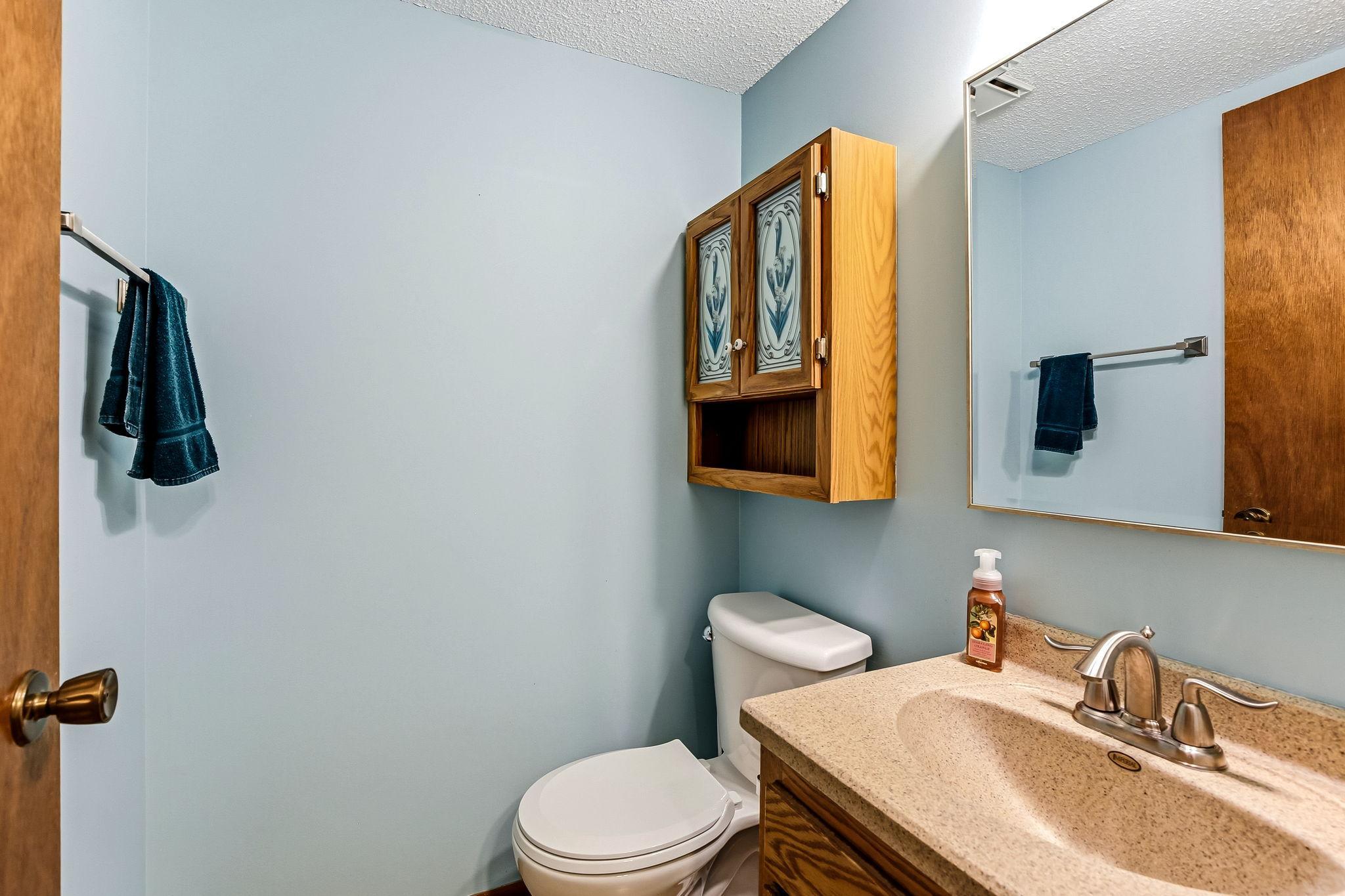 View of Residential at 6604 Upper 23rd Street, Oakdale MN 55128, Oakdale (30 of 38) - Mike Wilen | Minnesota Team Real Estate