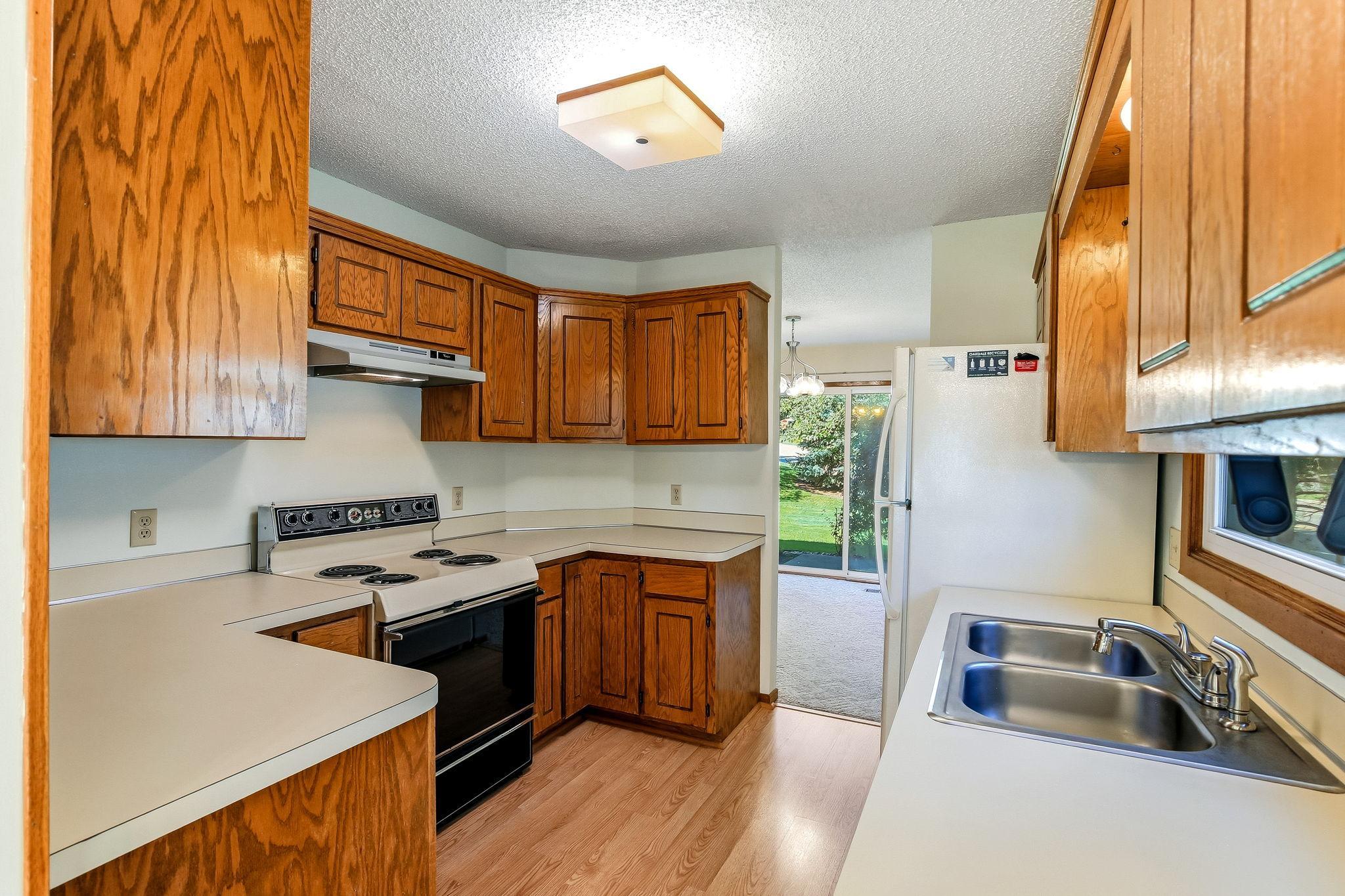 View of Residential at 6604 Upper 23rd Street, Oakdale MN 55128, Oakdale (13 of 38) - Mike Wilen | Minnesota Team Real Estate