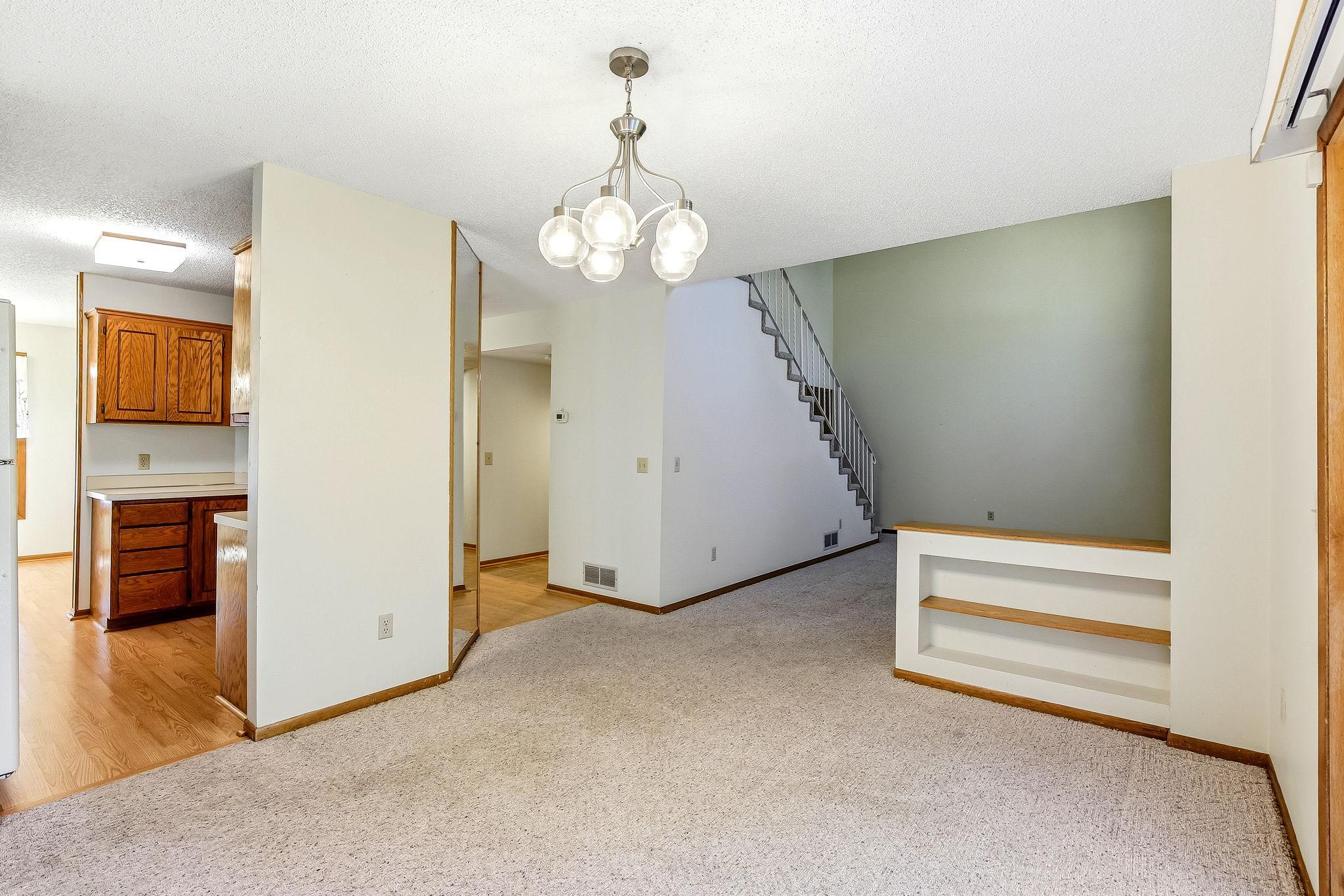 View of Residential at 6604 Upper 23rd Street, Oakdale MN 55128, Oakdale (9 of 38) - Mike Wilen | Minnesota Team Real Estate