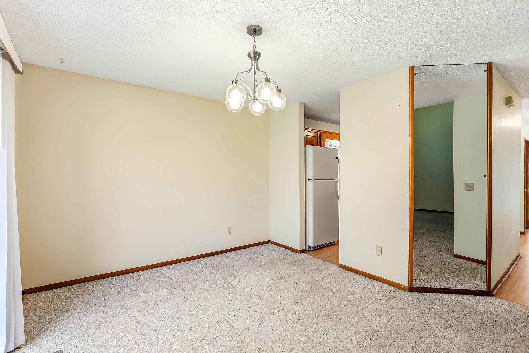 View of Residential at 6604 Upper 23rd Street, Oakdale MN 55128, Oakdale (8 of 38) - Mike Wilen | Minnesota Team Real Estate