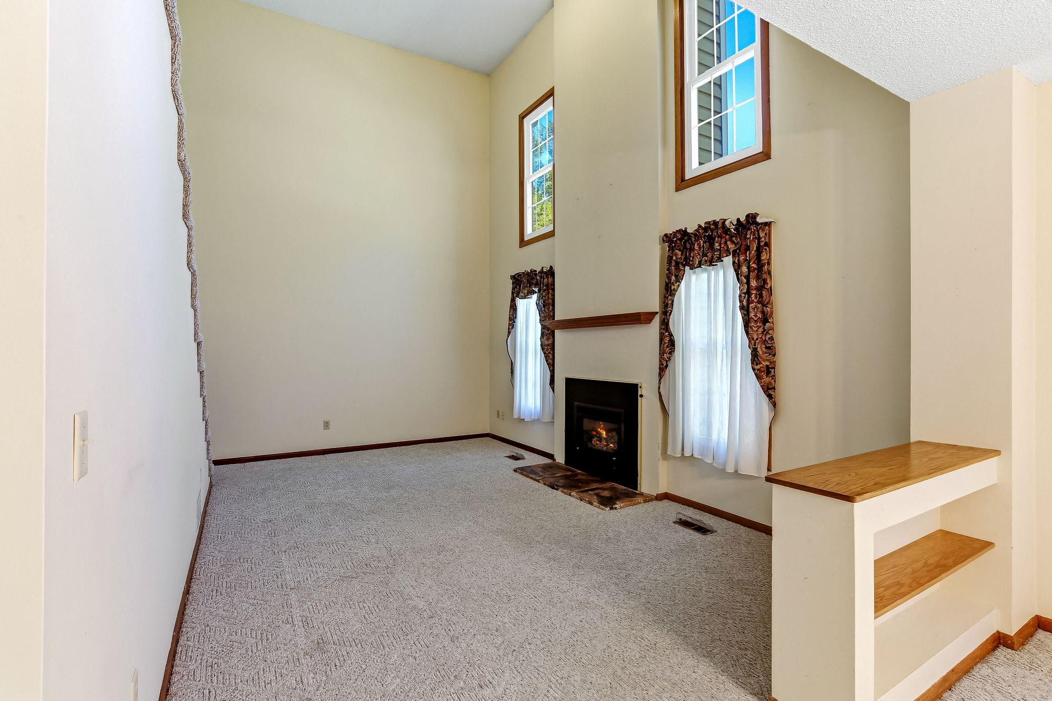 View of Residential at 6604 Upper 23rd Street, Oakdale MN 55128, Oakdale (7 of 38) - Mike Wilen | Minnesota Team Real Estate
