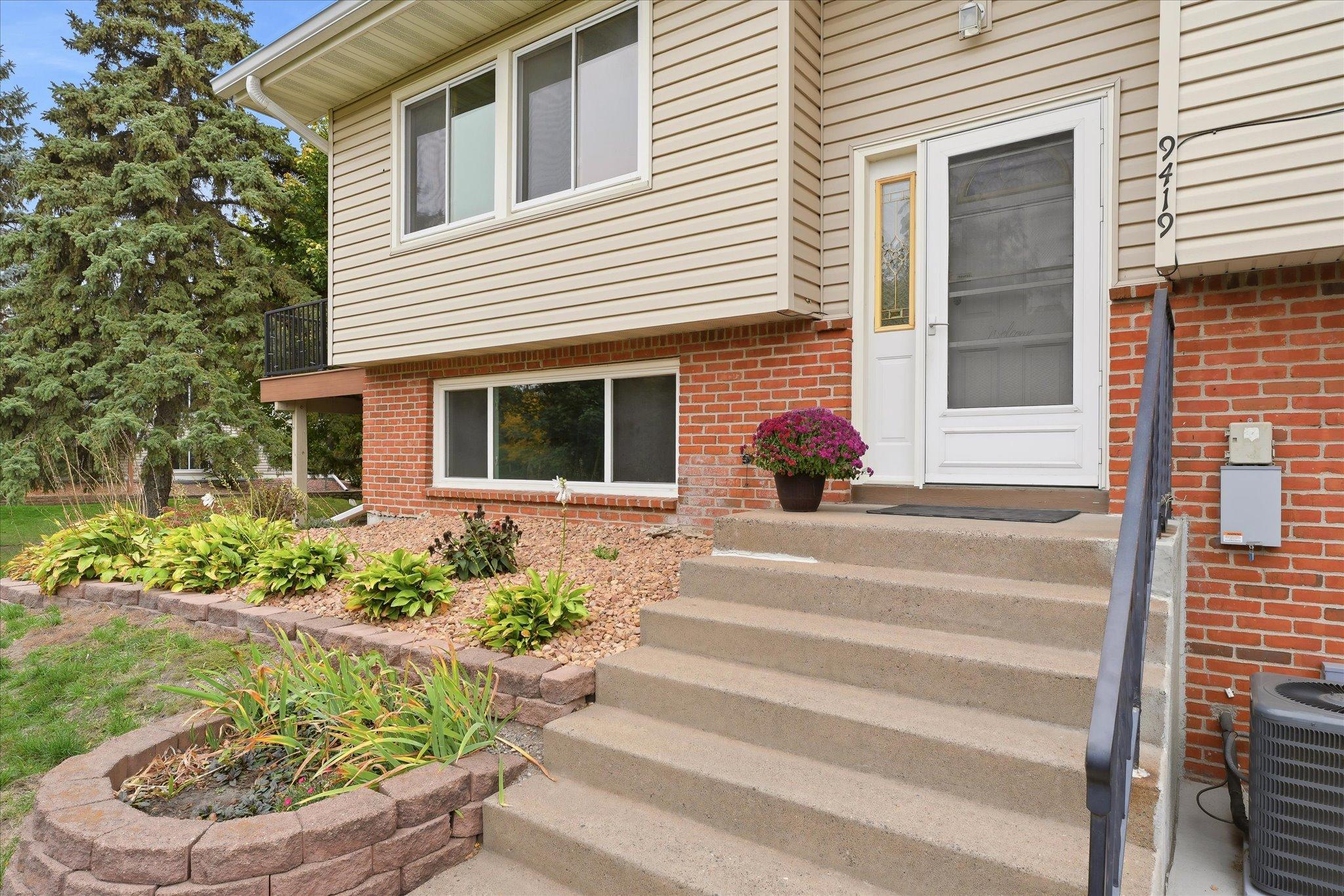 View of Residential at 9419 Tyler Street, Blaine MN 55434, Blaine (4 of 32) - Mike Wilen | Minnesota Team Real Estate