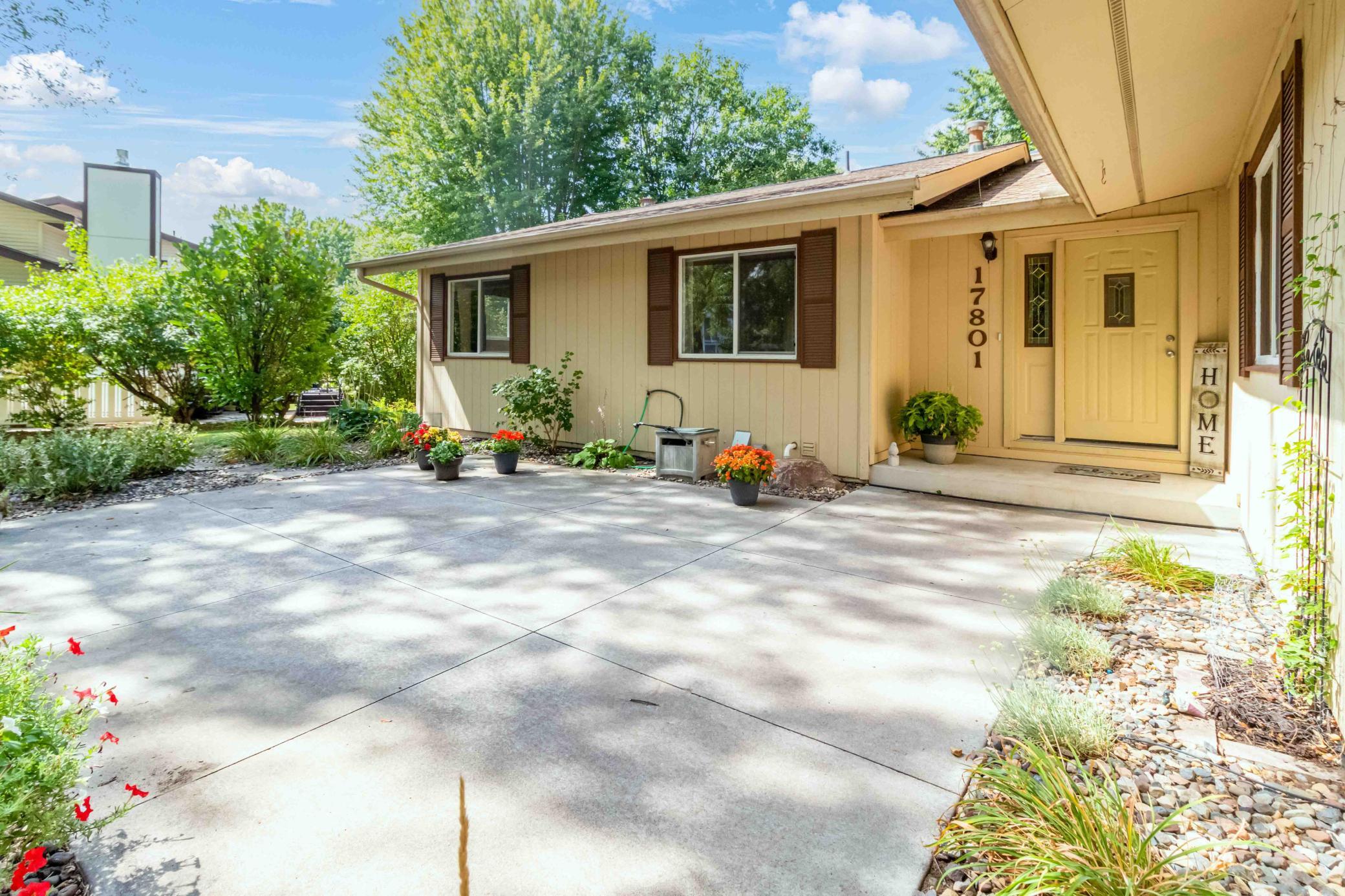 View of Residential at 17801 Jaguar Path, Lakeville MN 55044, Lakeville (2 of 46) - Mike Wilen | Minnesota Team Real Estate