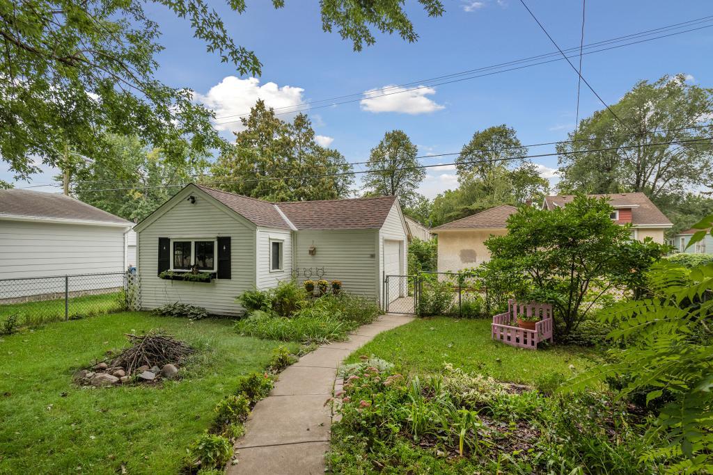 View of Residential at 5226 40th Avenue, Minneapolis MN 55417, Minneapolis (24 of 36) - Mike Wilen | Minnesota Team Real Estate
