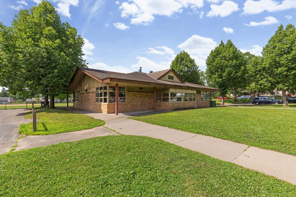 View of Residential at 5226 40th Avenue, Minneapolis MN 55417, Minneapolis (25 of 36) - Mike Wilen | Minnesota Team Real Estate